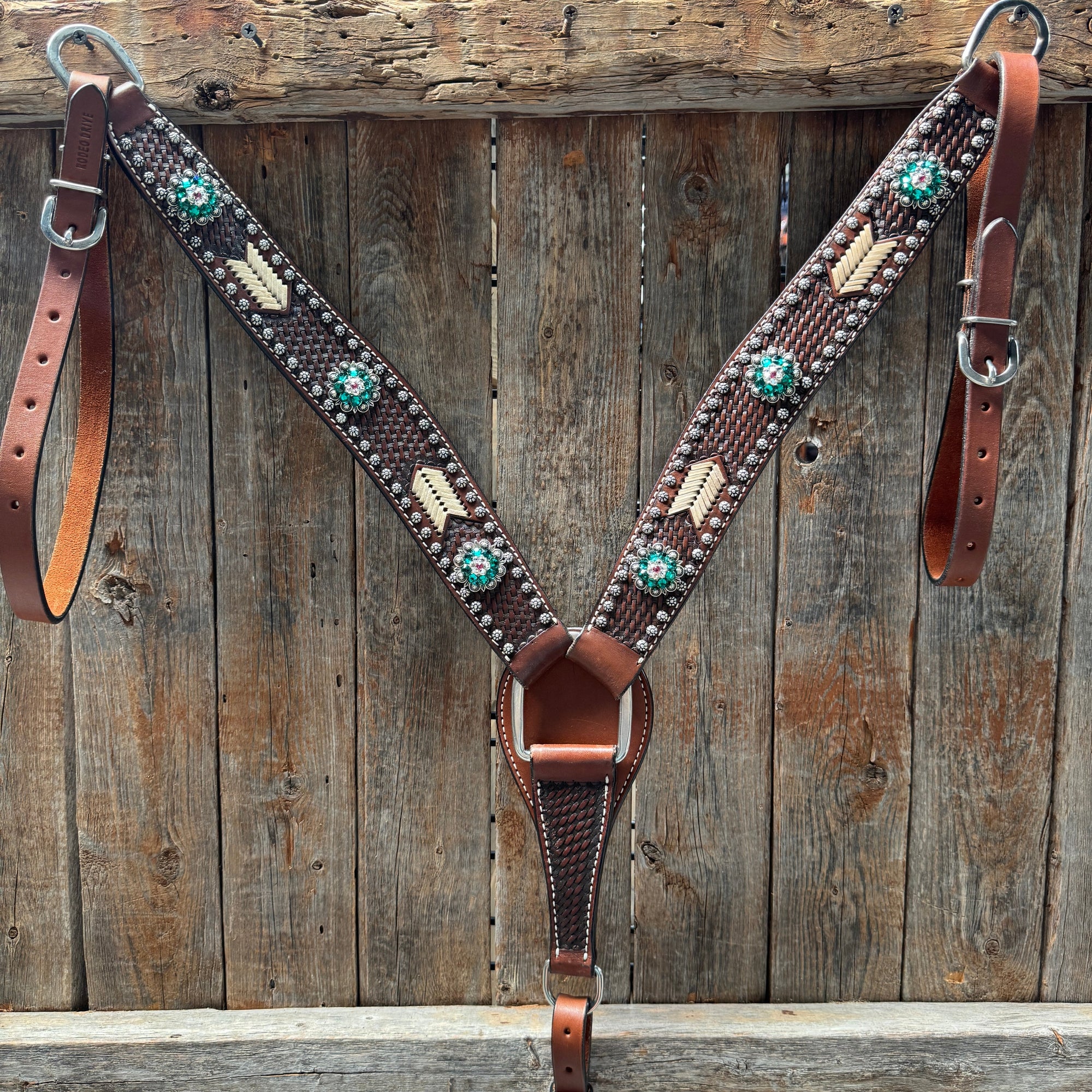 Rawhide Fuchsia, Clear and Emerald One Ear Headstall and Breastcollar Tack Set 