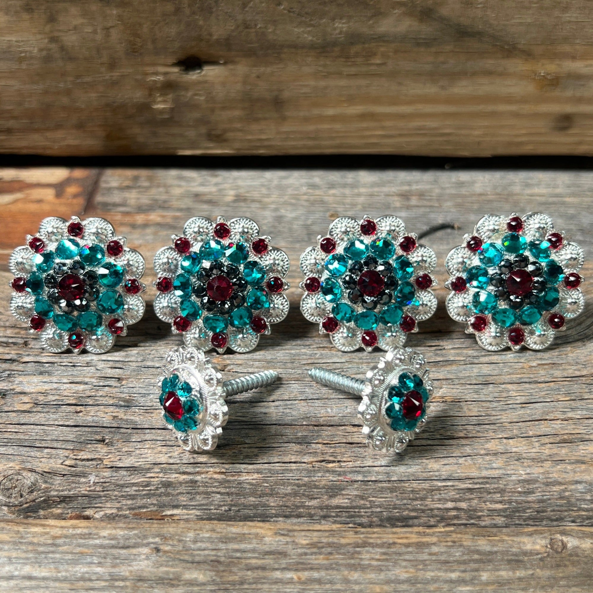 Bright Silver Ruby Jet &amp; Teal Saddle Conchos