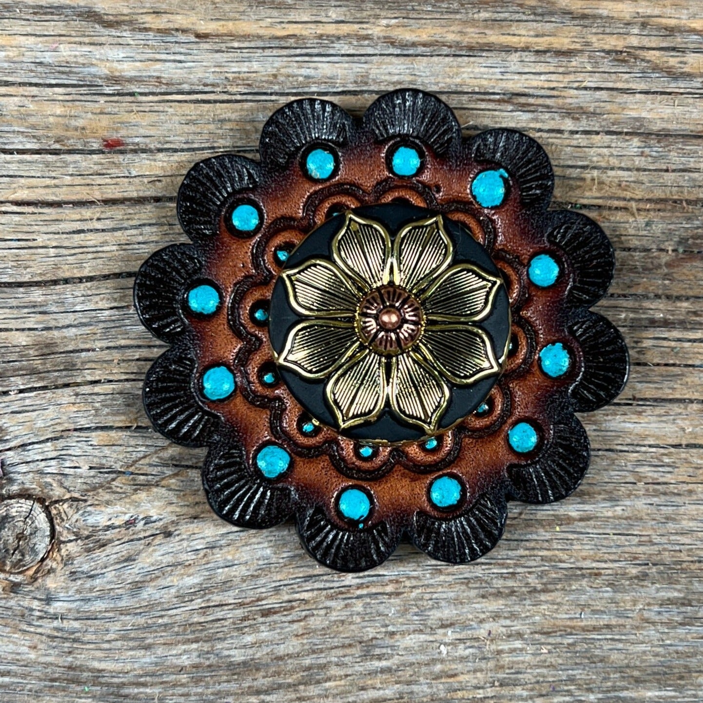 Black &amp; Gold Sunflower Western Concho W125
