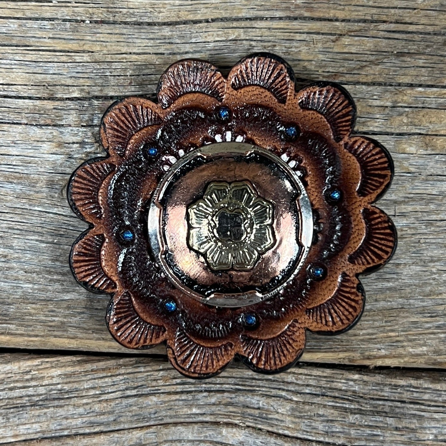 Copper &amp; Gold Flower Western Concho W192