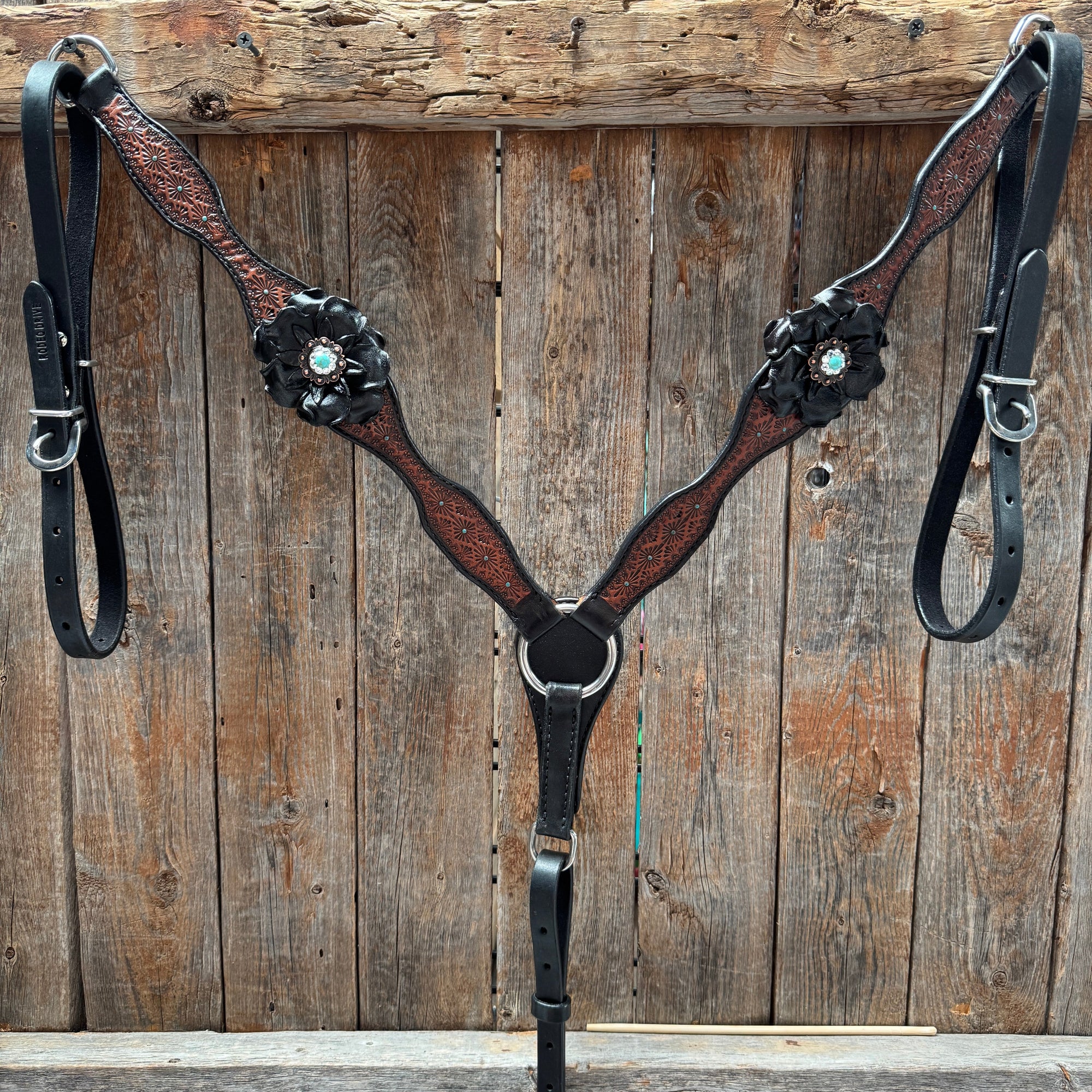 Teal Diamond Turquoise and Clear One Ear - Breastcollar Tack Set 
