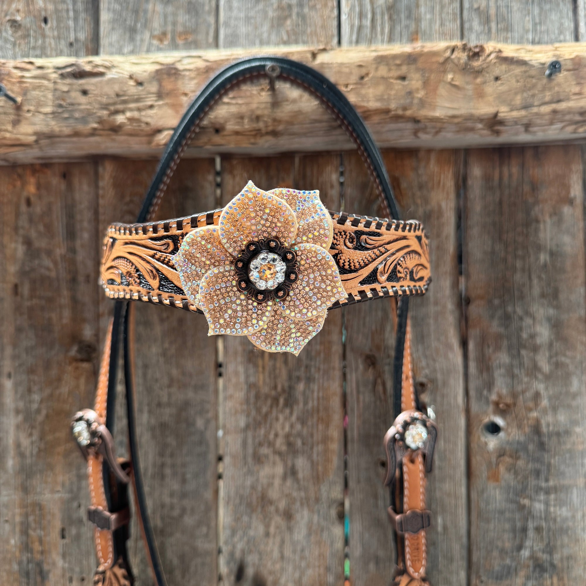 Floral Whipstitch Champagne and Clear Browband - Triangle / Gladiator Breastcollar Tack Set 