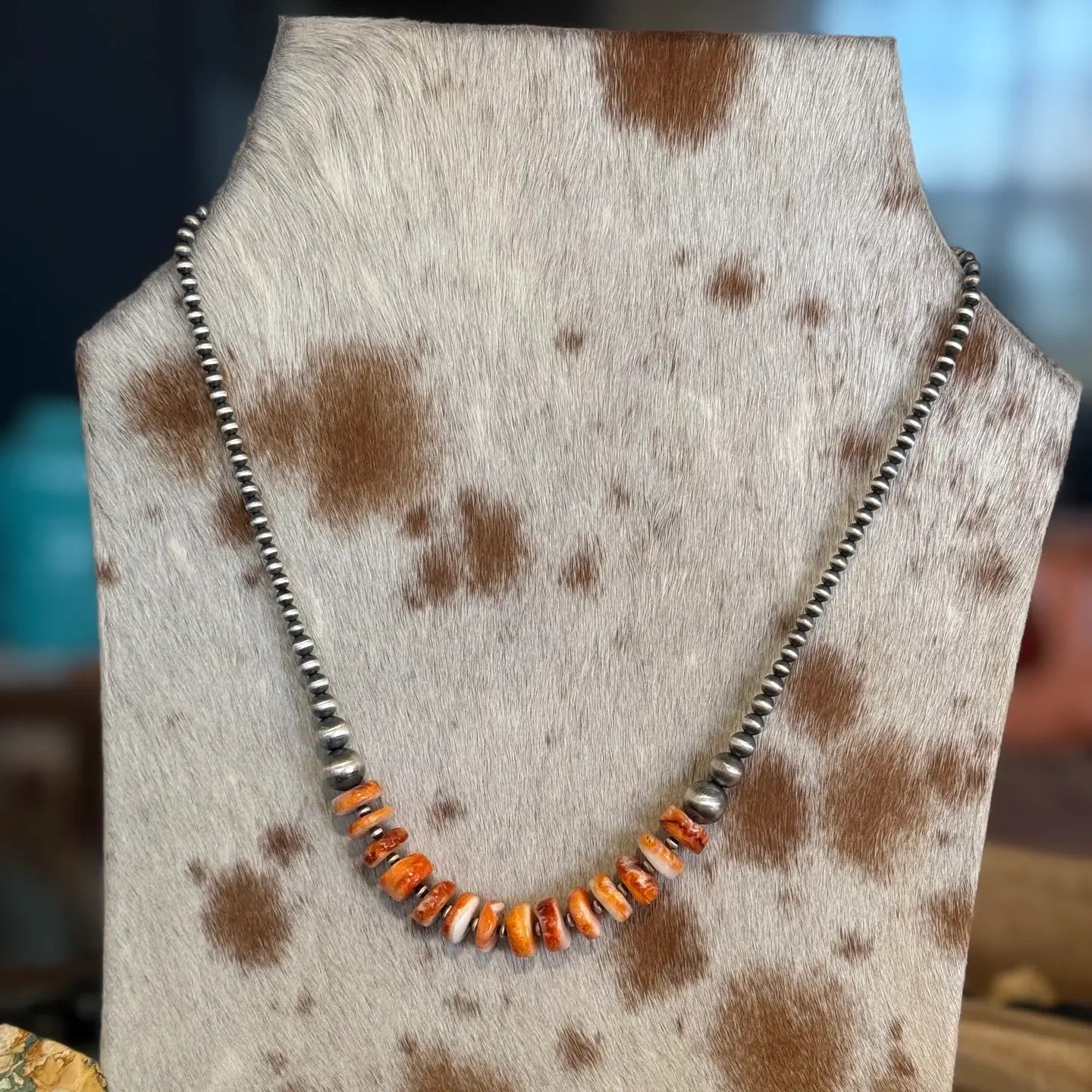 Graduated  Sterling Pearls &amp; Orange Spiny Oyster