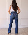 CHLOE MIDRISE STRAIGHT LEG JEANS, MID-WASH