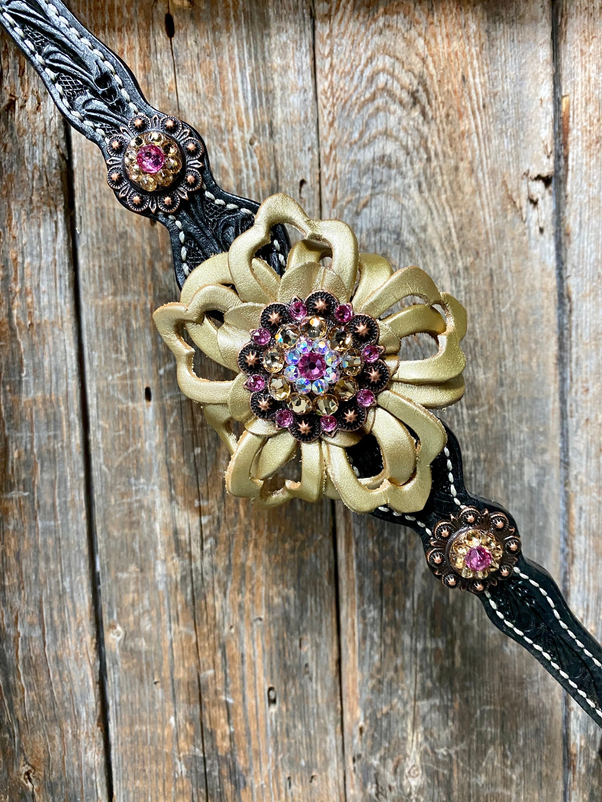 Black Floral Pink and Gold One Ear &amp; Breastcollar Tack Set 