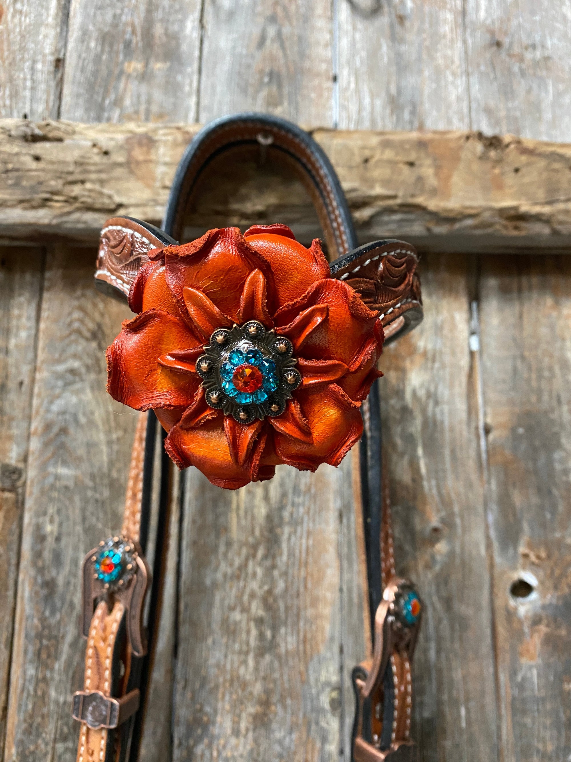 Light Oil Floral Tooled Orange and Teal Browband &amp; Breastcollar Tack Set 