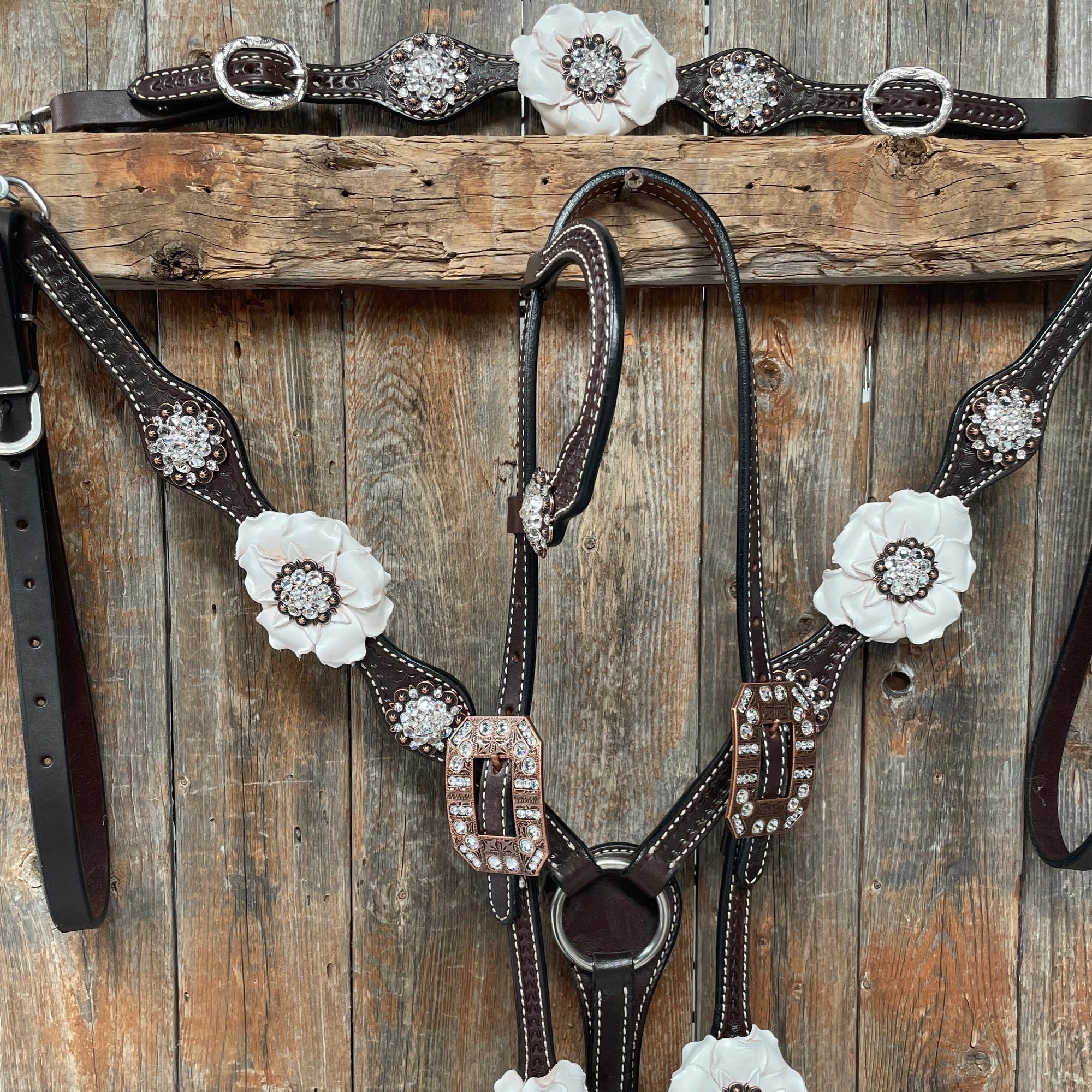 Dark Oil Basketweave White Browband/One Ear Tack Set with Witherstrap  