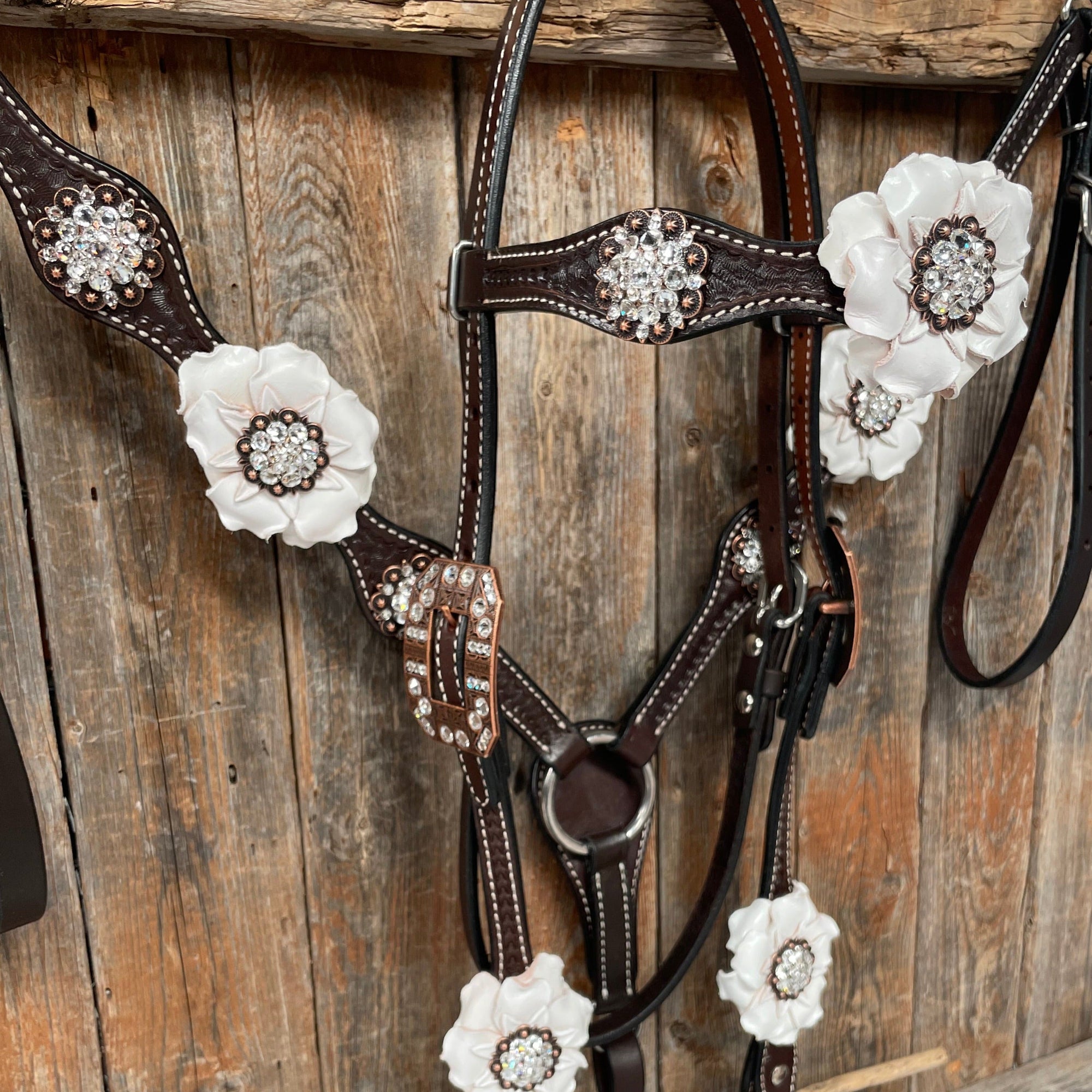 Dark Oil Basketweave White Browband/One Ear Tack Set with Witherstrap  
