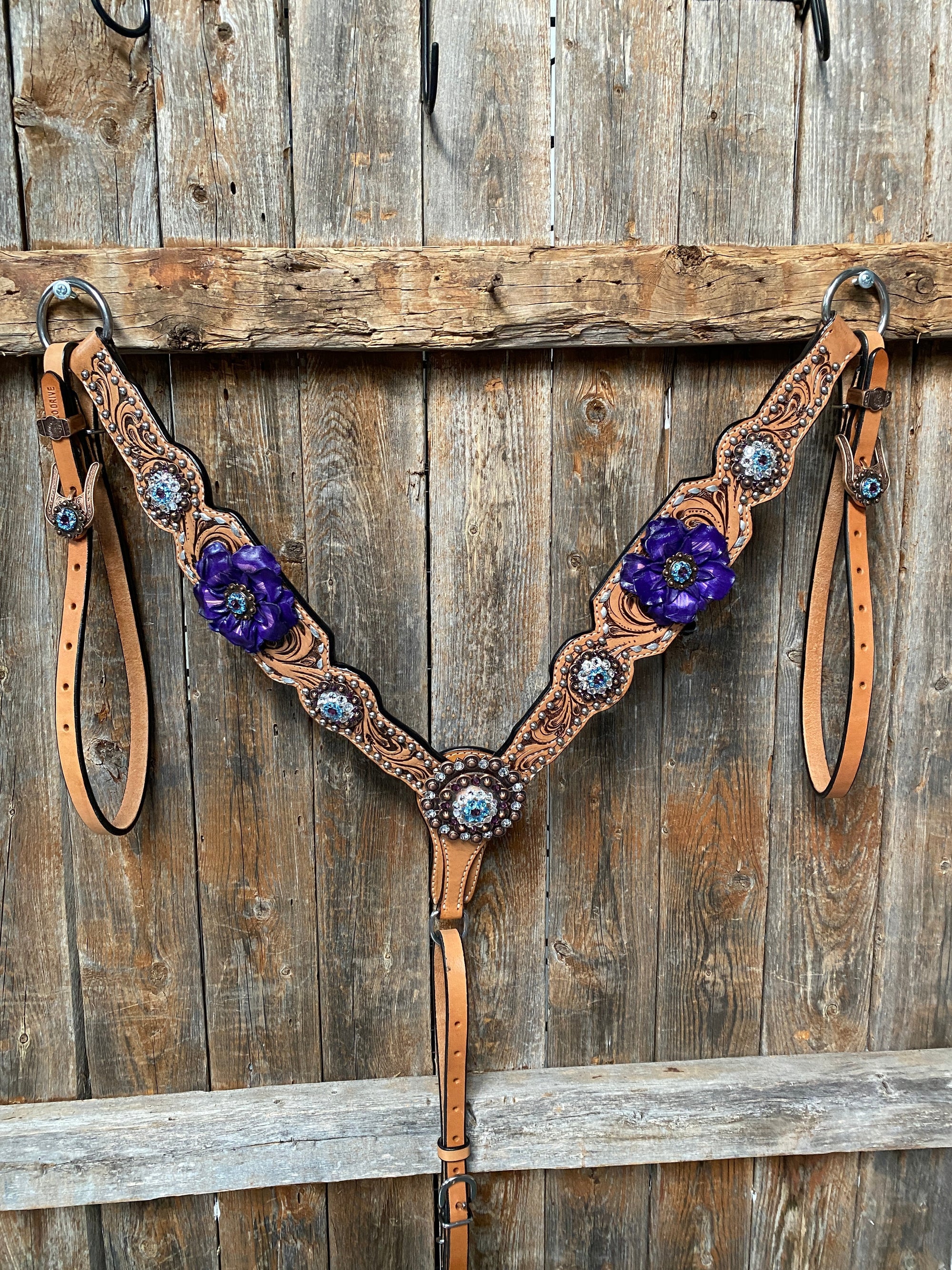 Light Oil Silver Dot Purple and Aqua One Ear &amp; Breastcollar Tack Set 