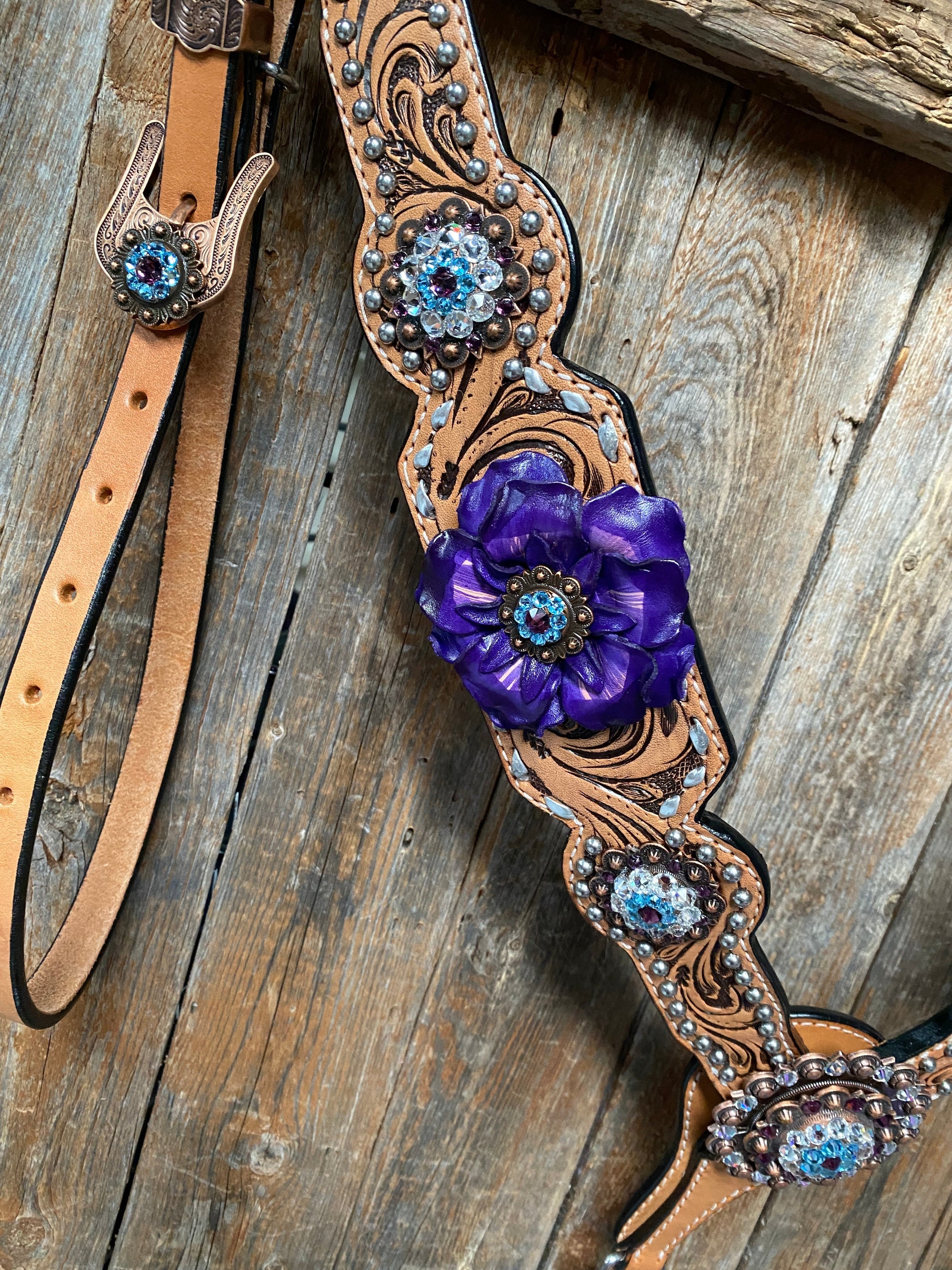 Light Oil Silver Dot Purple and Aqua One Ear &amp; Breastcollar Tack Set 