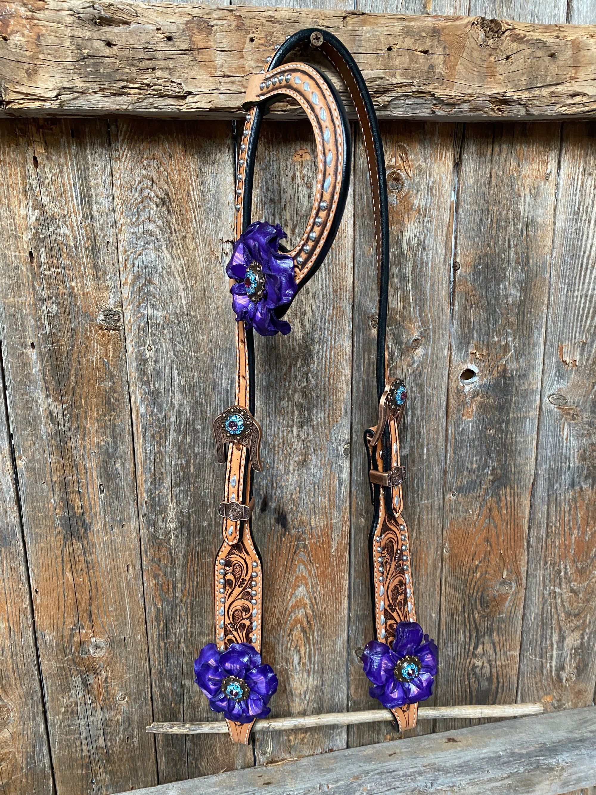 Light Oil Silver Dot Purple and Aqua One Ear &amp; Breastcollar Tack Set 