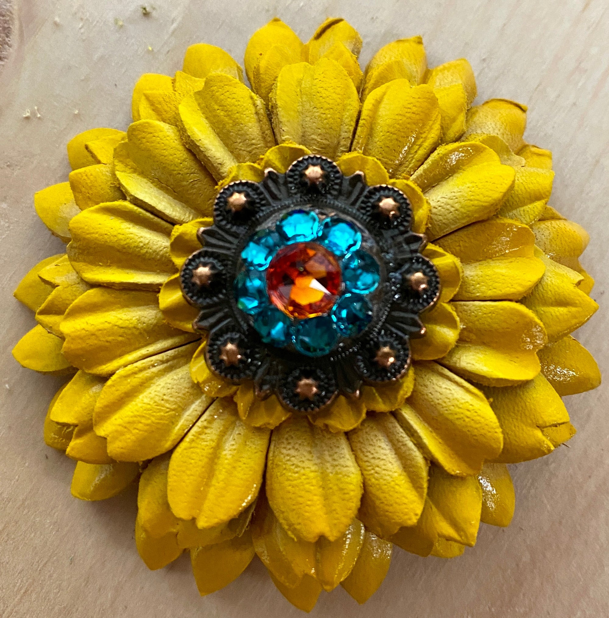 Yellow Daisy Leather Flowers - 1" Crystal Conchos - Options
