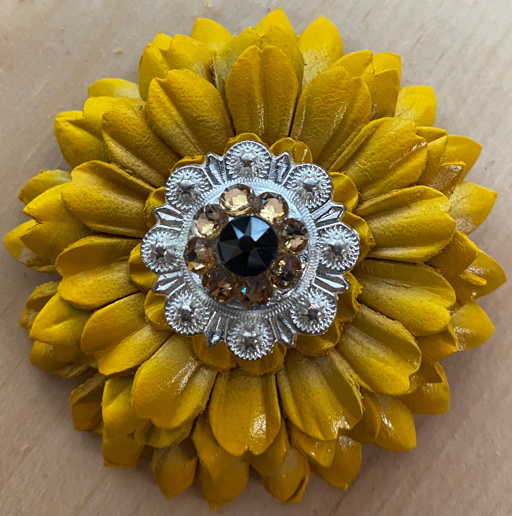 Yellow Daisy Leather Flowers - 1" Crystal Conchos - Options