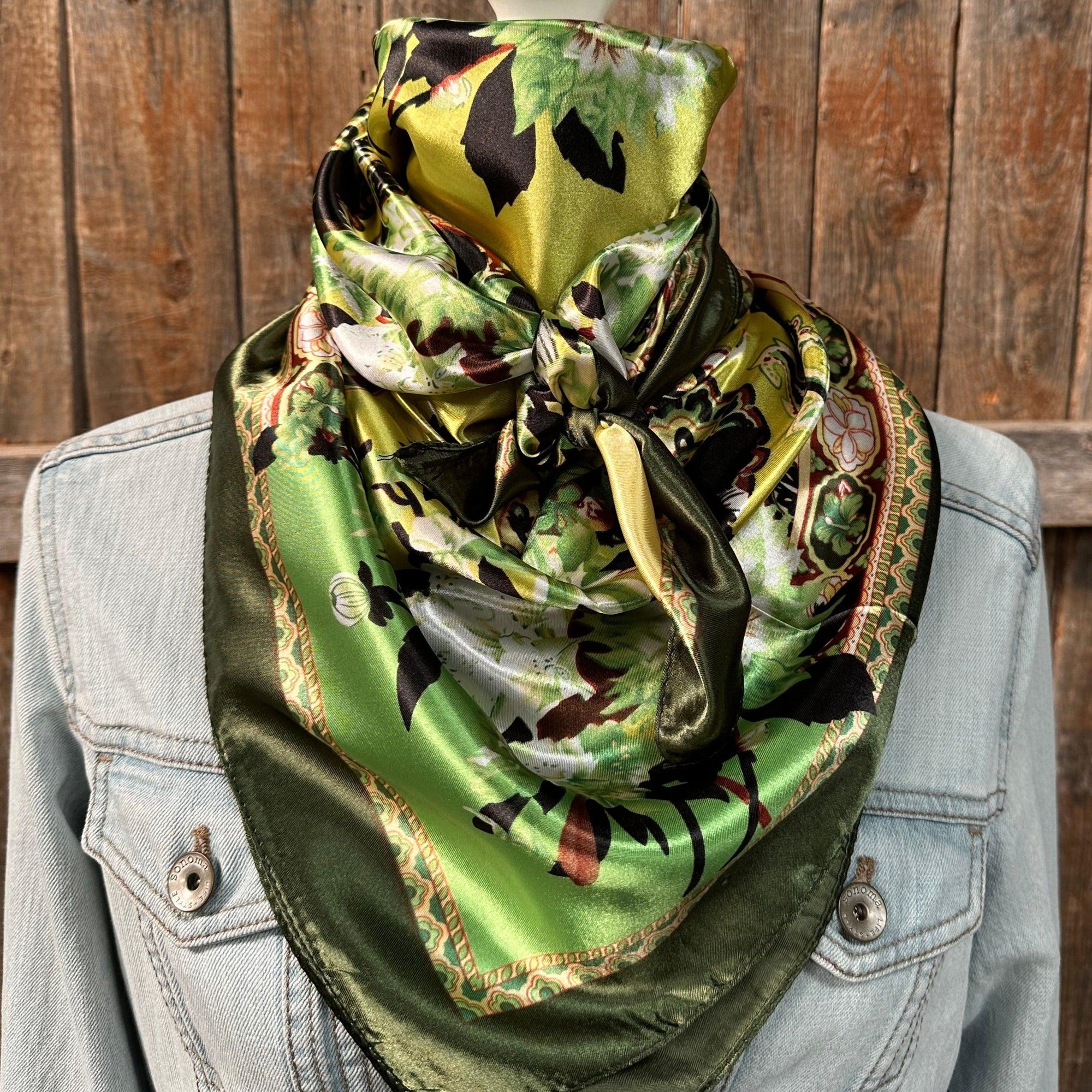 35X35"  Green Floral Paisley Wild Rag / Scarf WR174