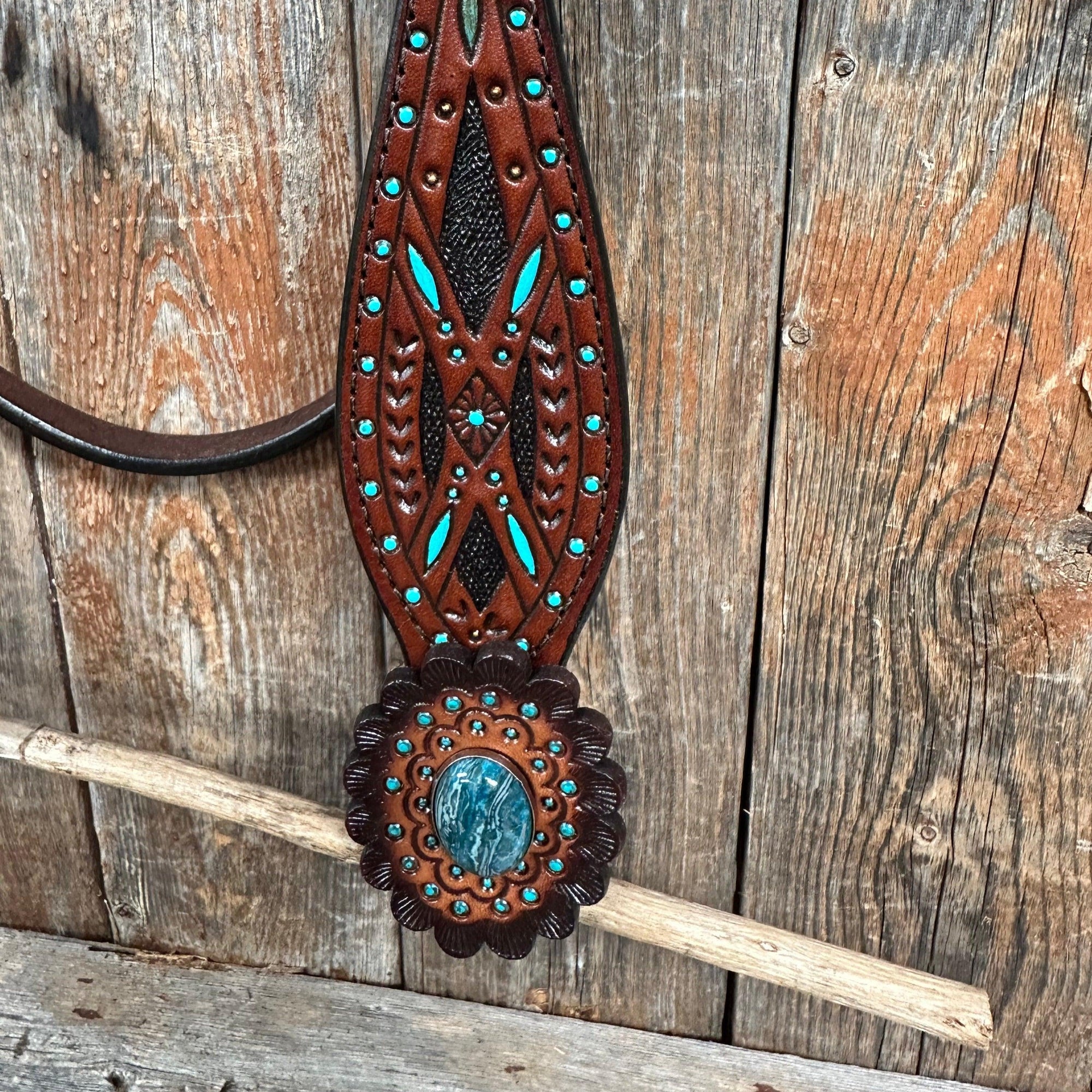 Dark Oil Hand Painted Blue Rosettes Browband/ Breastcollar Tack Set 