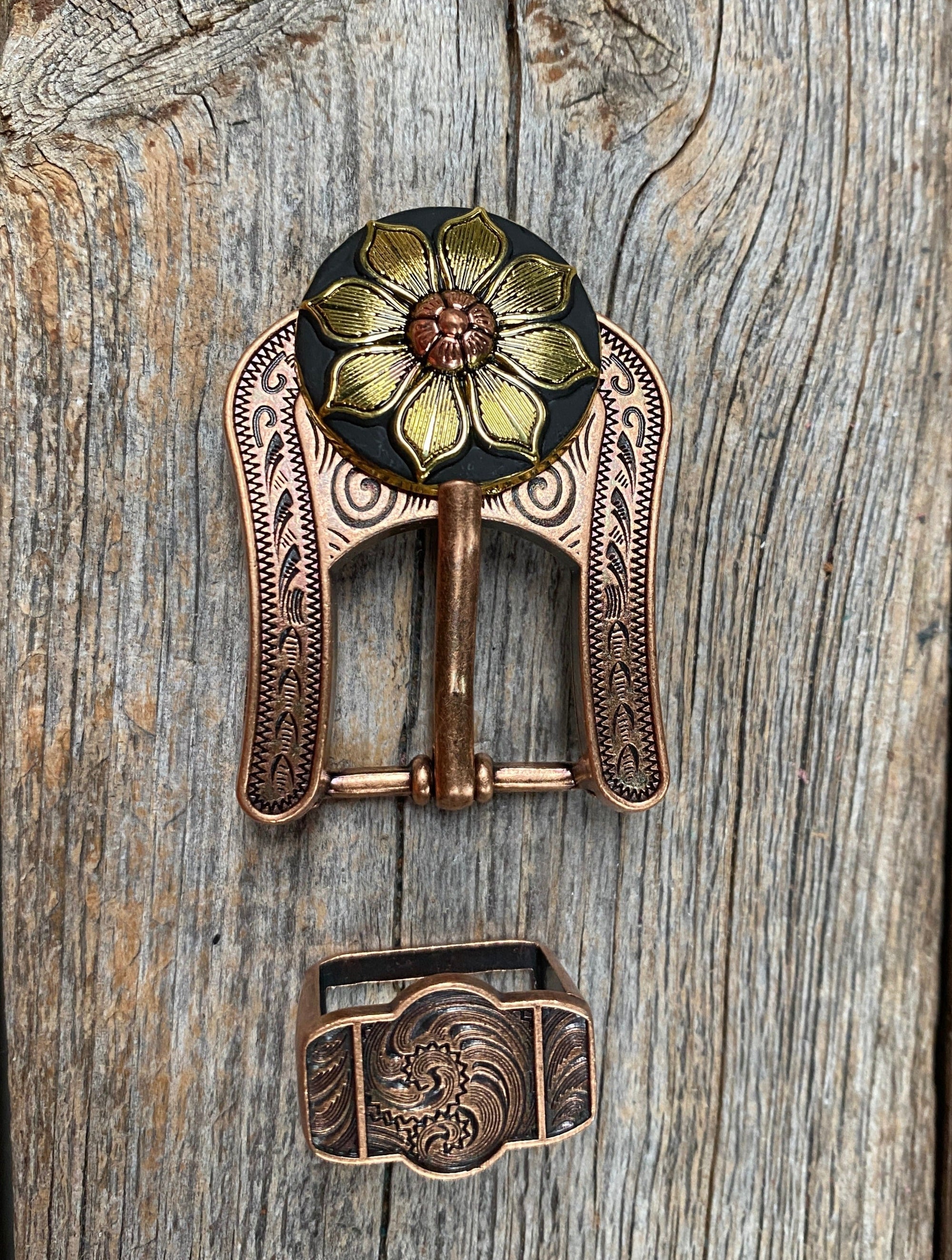 Black &amp; Gold Sunflower Concho Buckle Adapter W125COBA