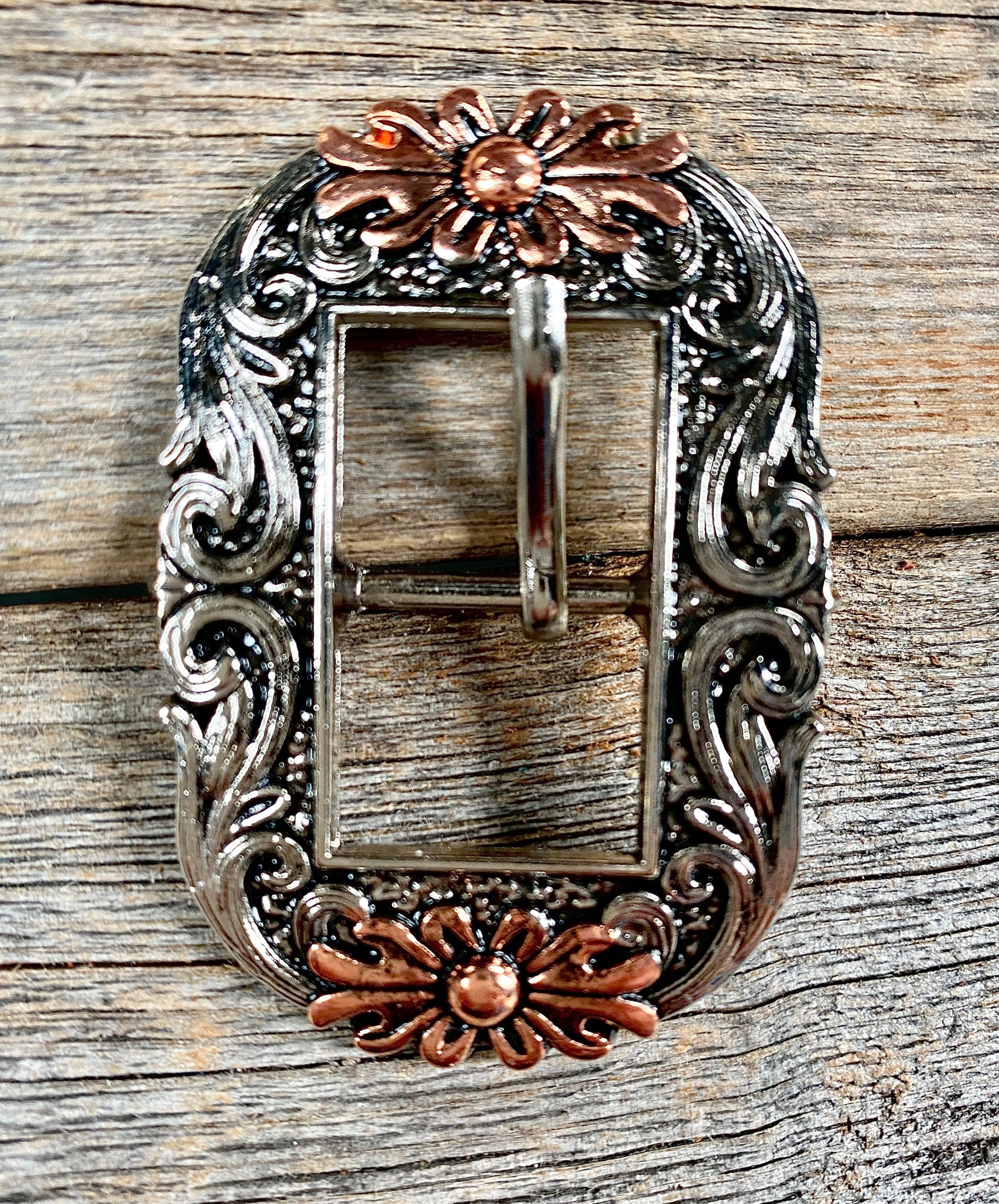 Antique Silver Big Flowers Cart Buckle W199B