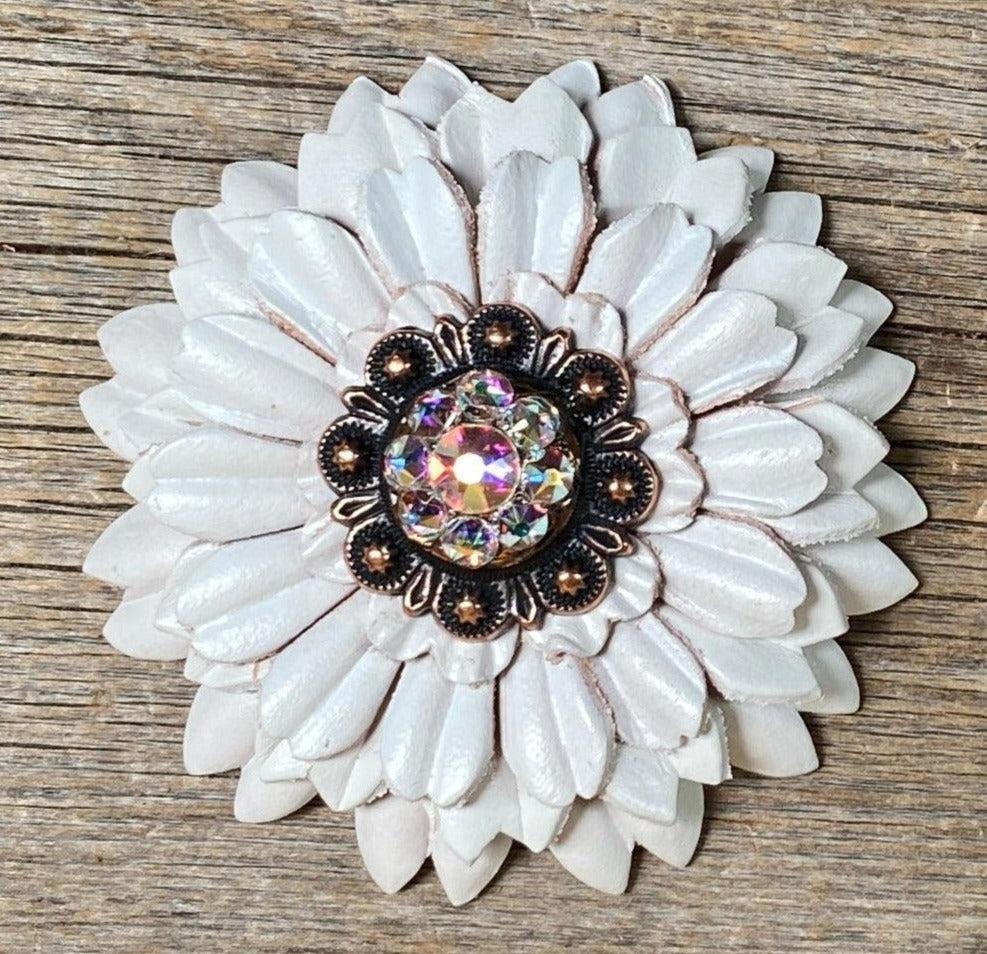 White Daisy Flower With Copper AB 1" Concho