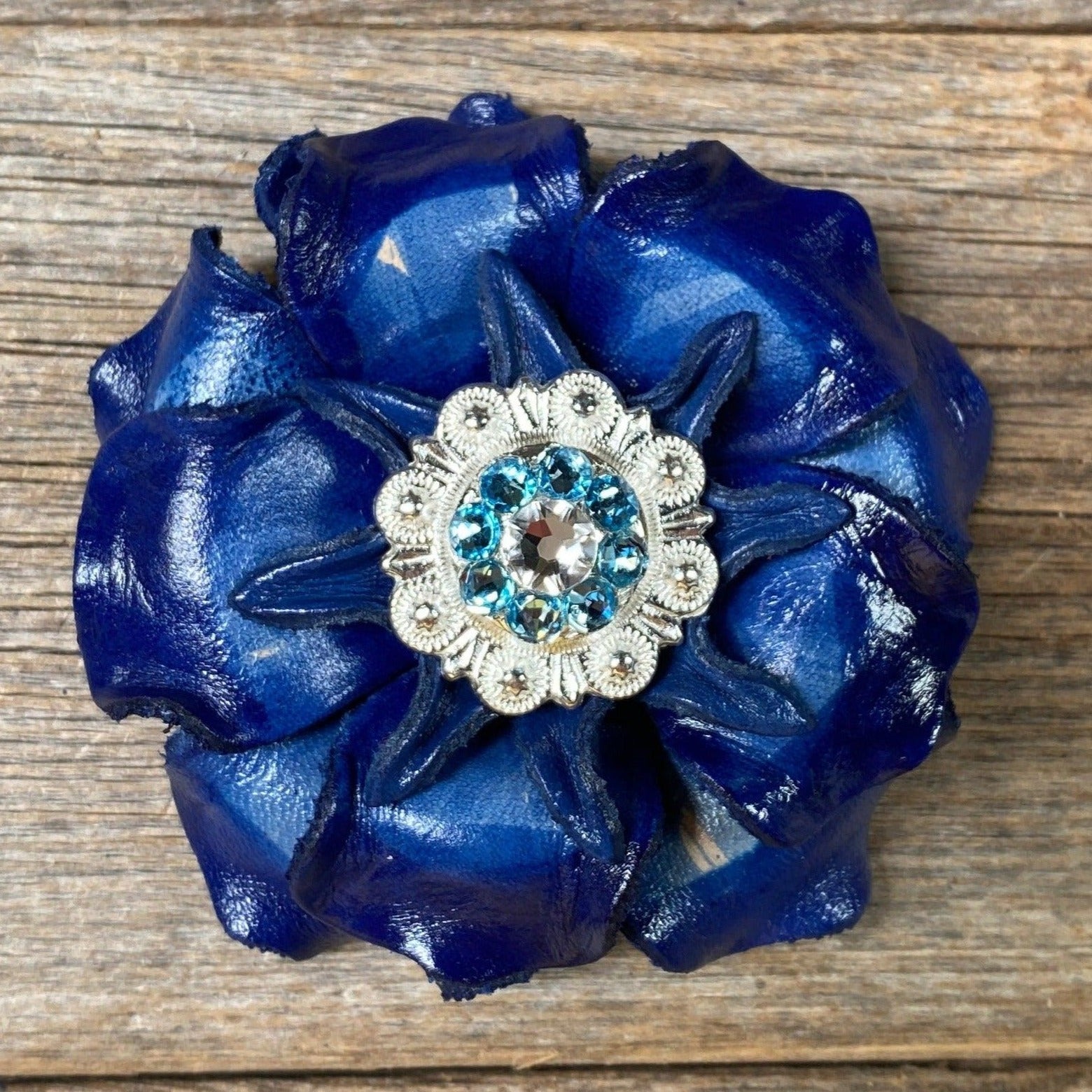 Blue Gardenia Flower With Bright Silver Aqua &amp; Clear 1" Concho
