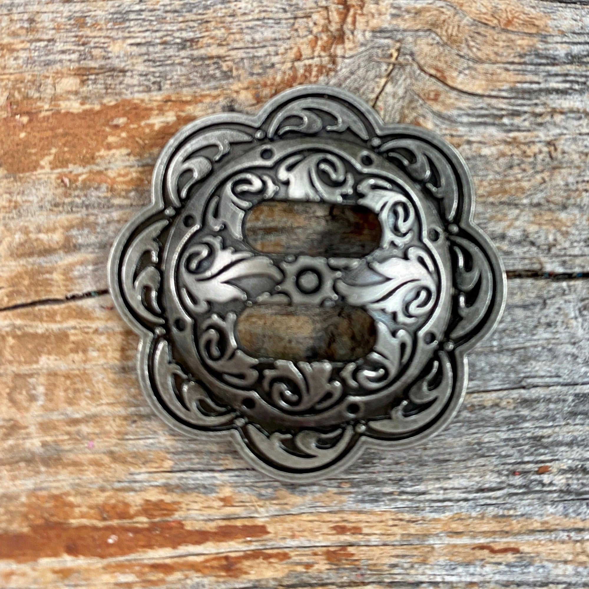 Antique Silver Scalloped Slotted Concho 1.5" W165AL