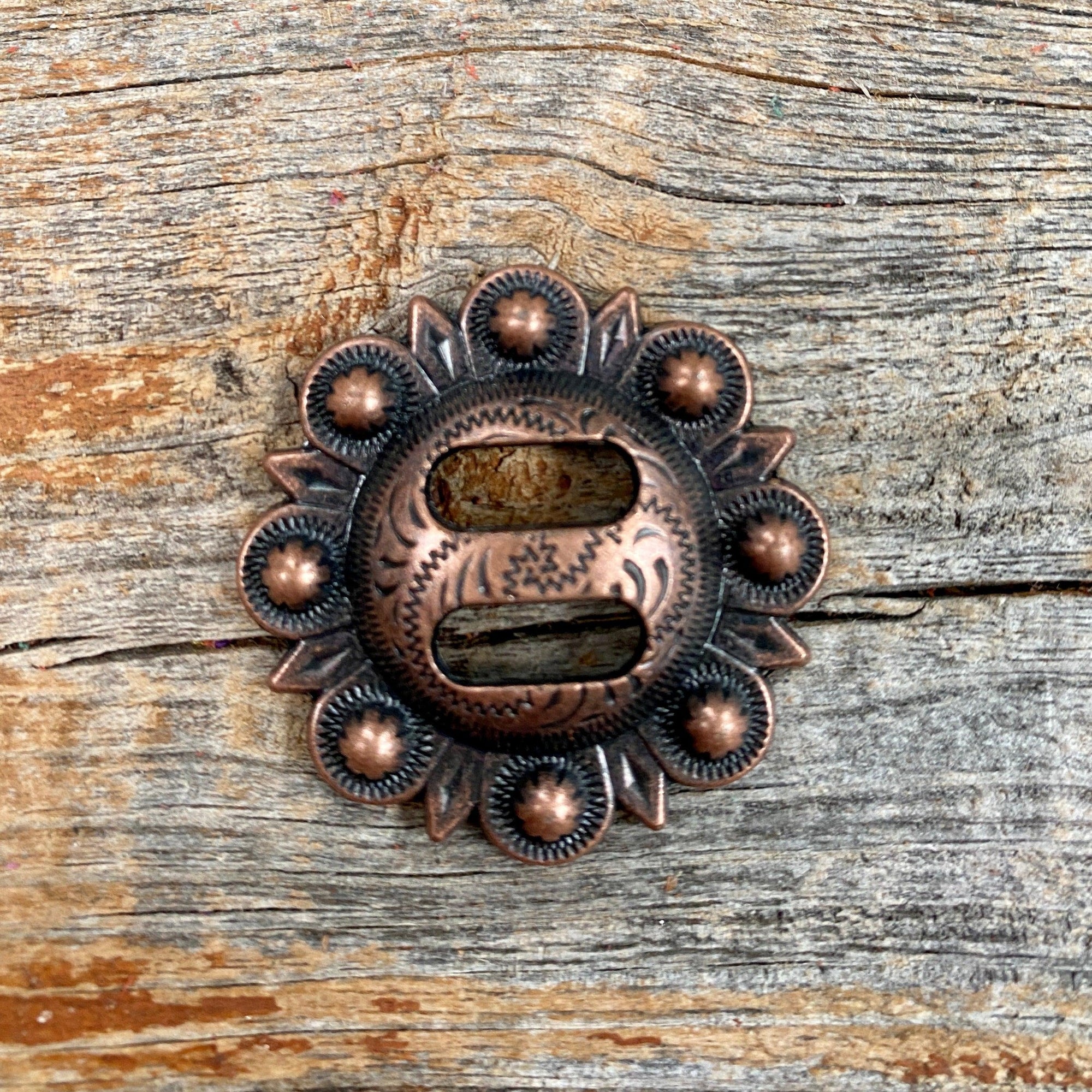 Copper Berry Slotted Concho 1.5" W172CL