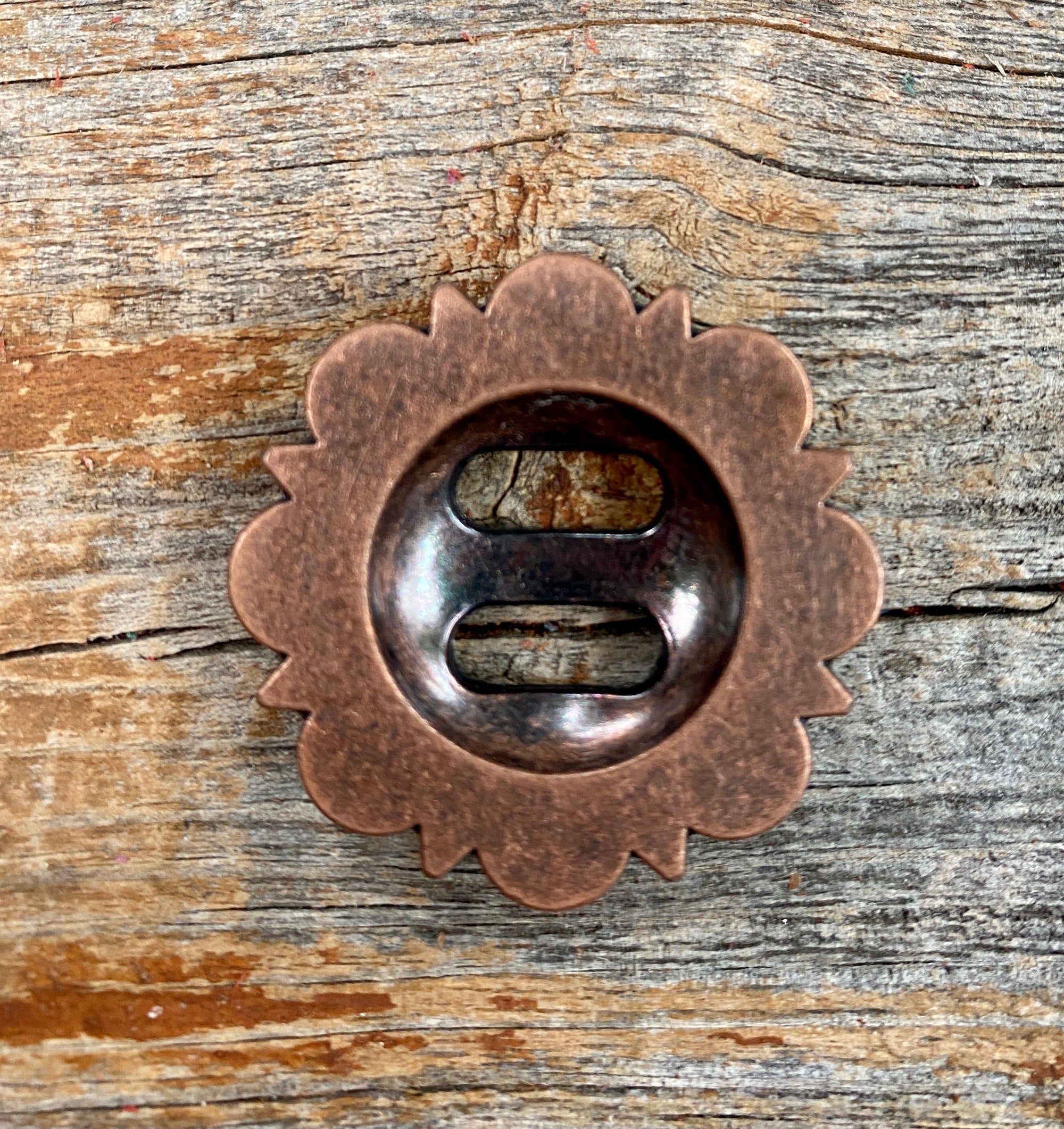 Copper Berry Slotted Concho 1.5" W172CL