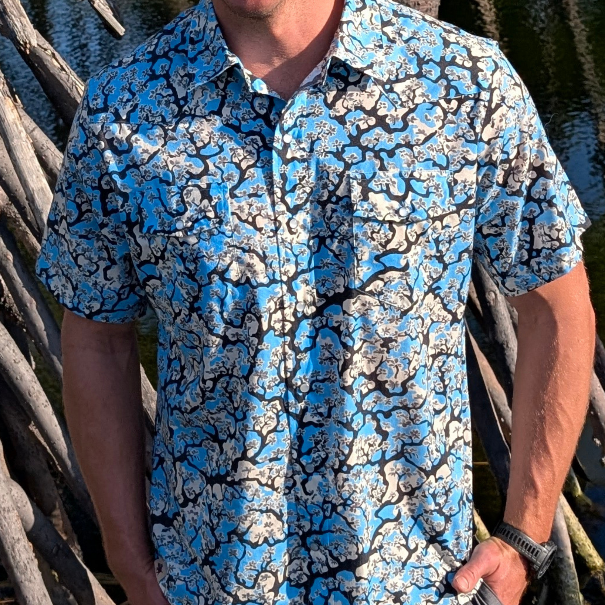 Lightweight Breathable Western Style Shirt For Warm Weather Travel And Casual Outings