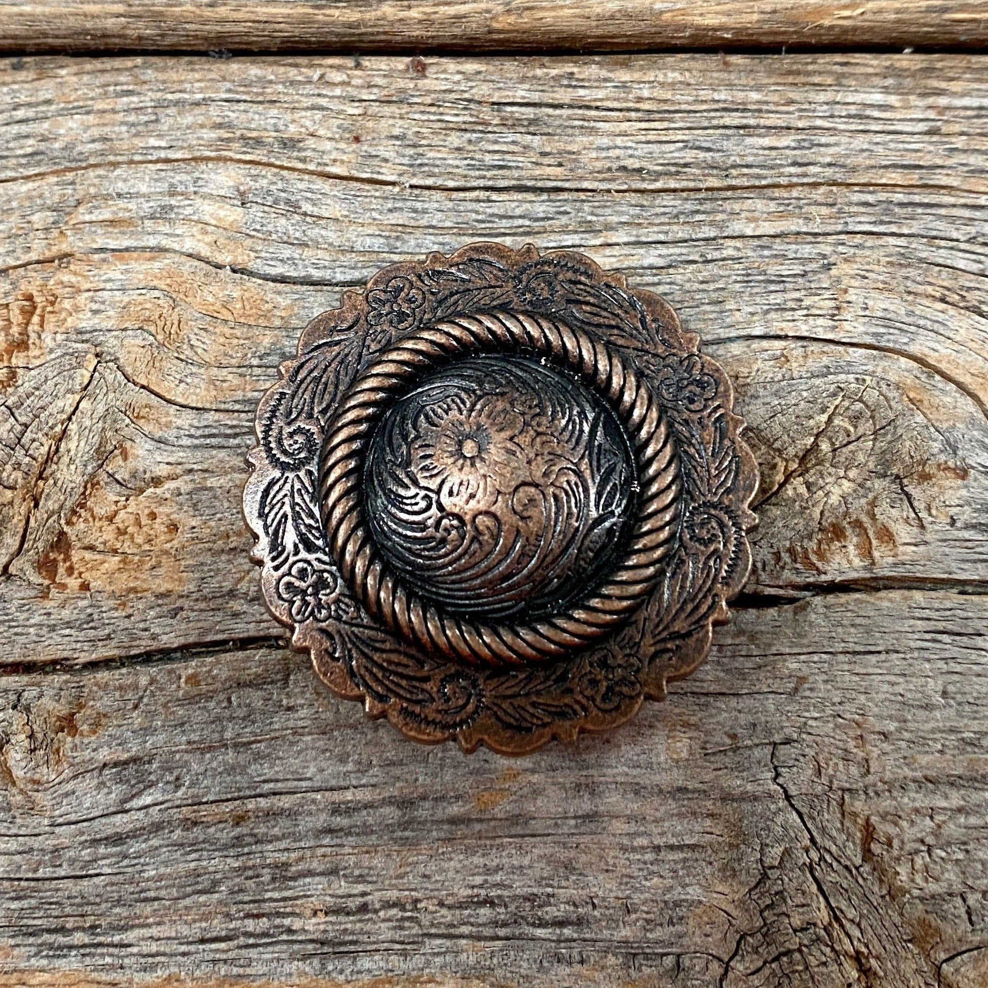 Copper Round Western Concho W101
