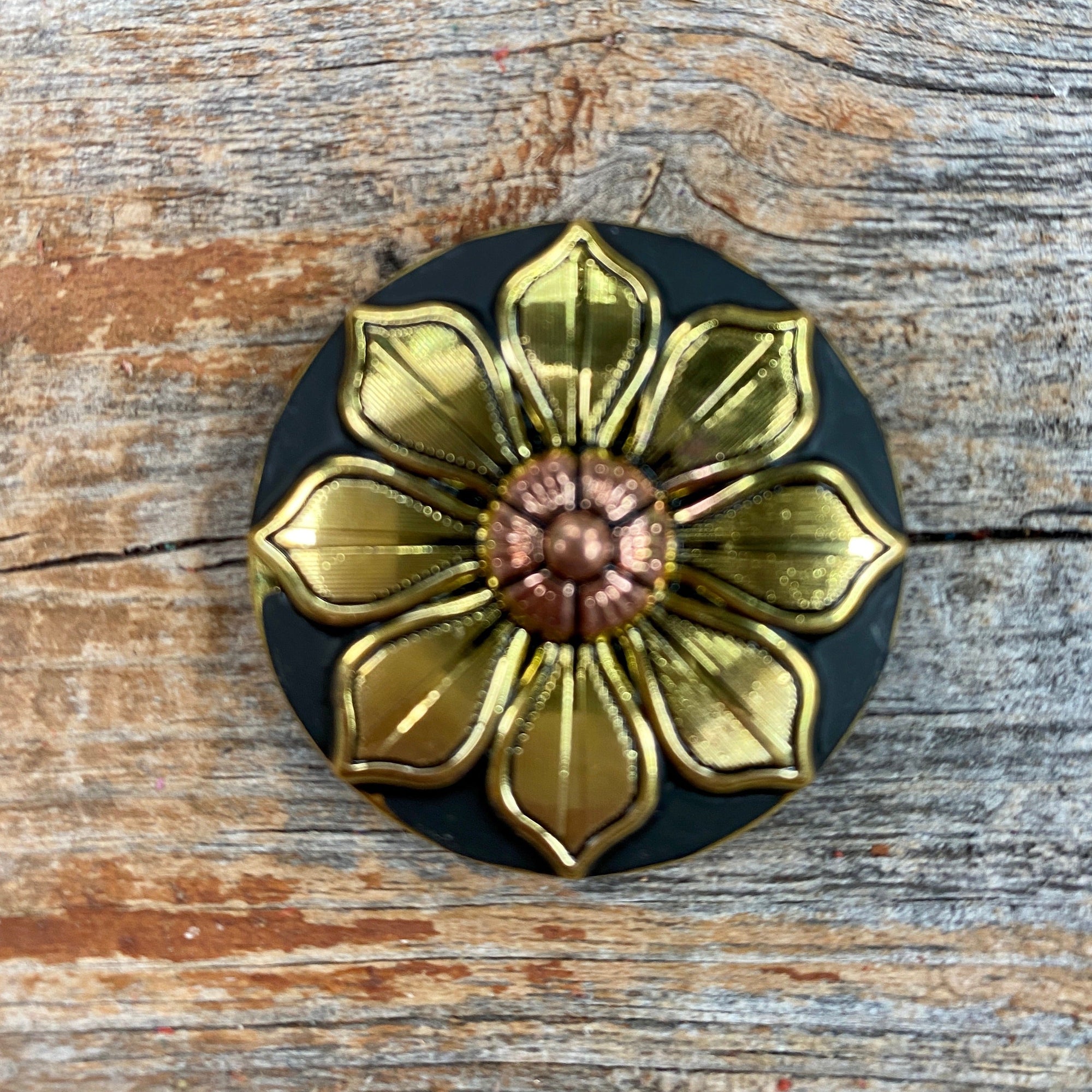 Black &amp; Gold Sunflower Western Concho W125