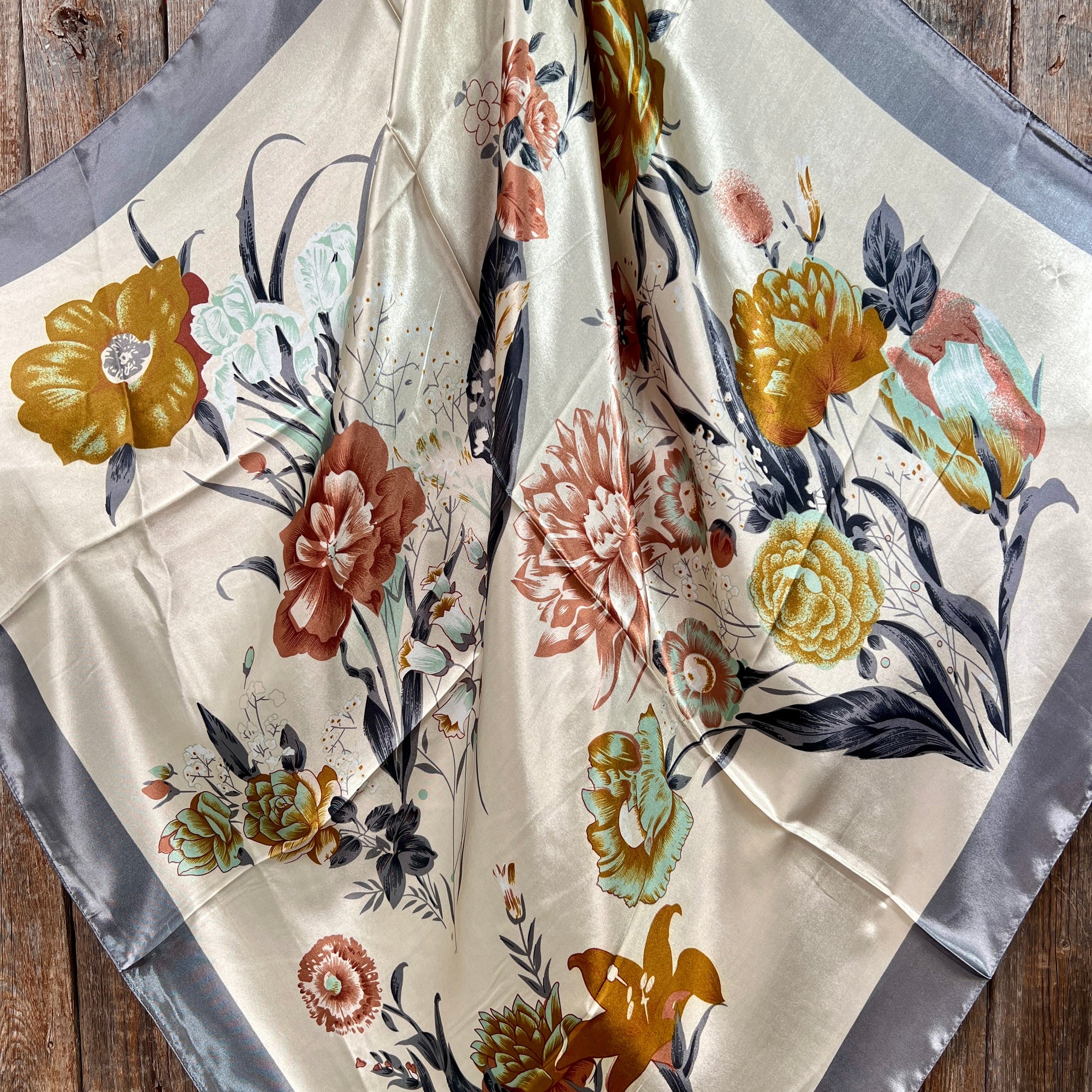 35X35" Field of Wildflowers Wild Rag / Scarf - Antique Champagne &amp; AB Slide WRC111A