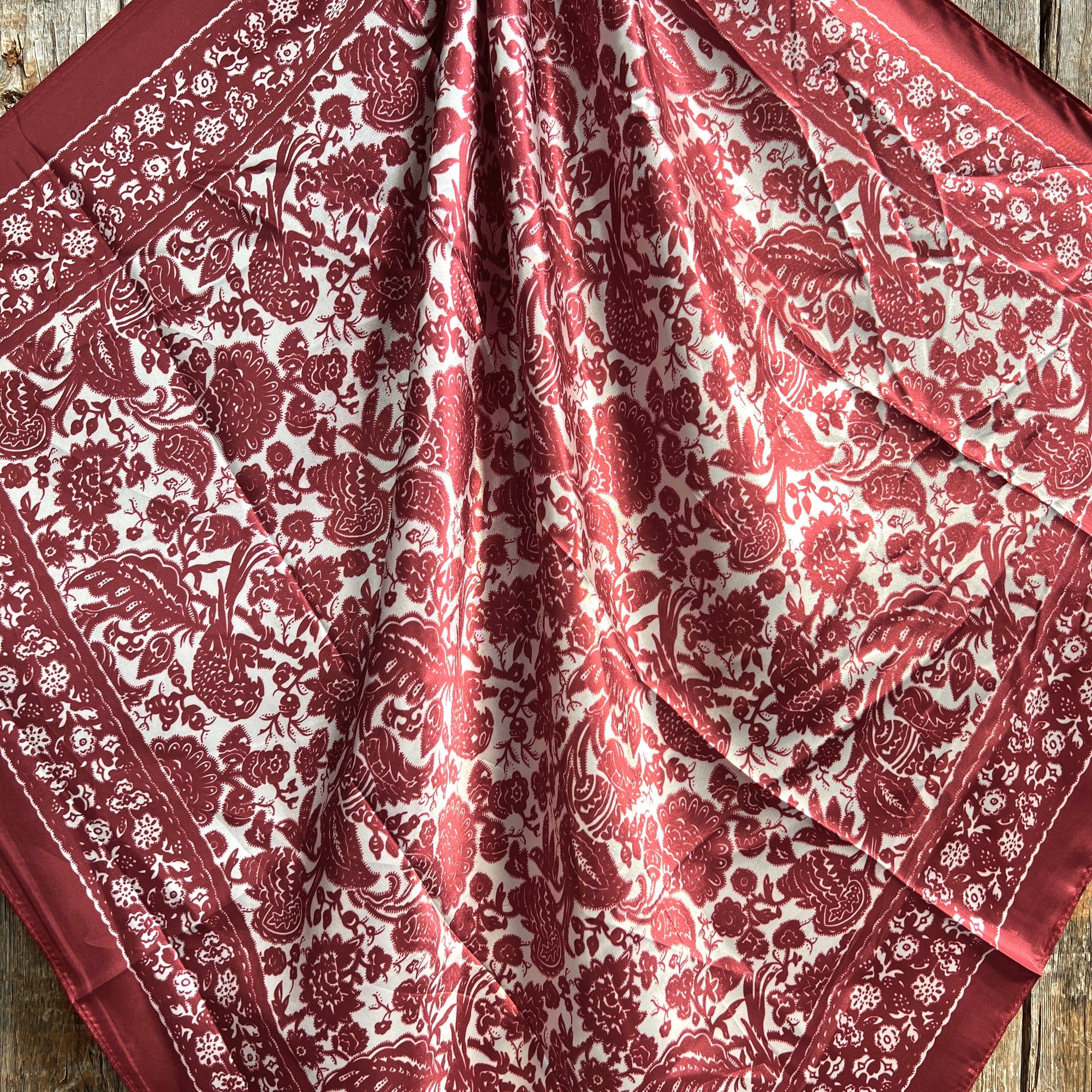 35X35" Red &amp; Cream Paisley Wild Rag / Scarf -Copper Clear Slide WRC143B