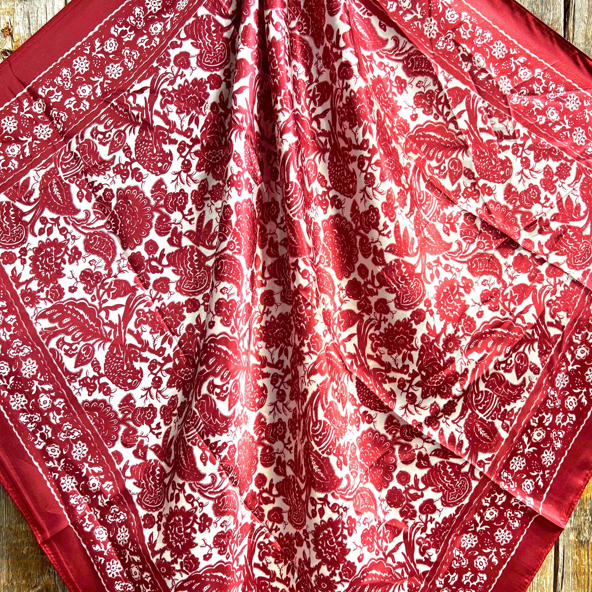 35x35"  Red &amp; Cream Paisley Wild Rag / Scarf WR143