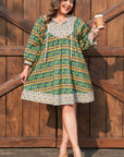 Plus Size Floral Stripe Trim 3/4 Sleeve Mini Dress