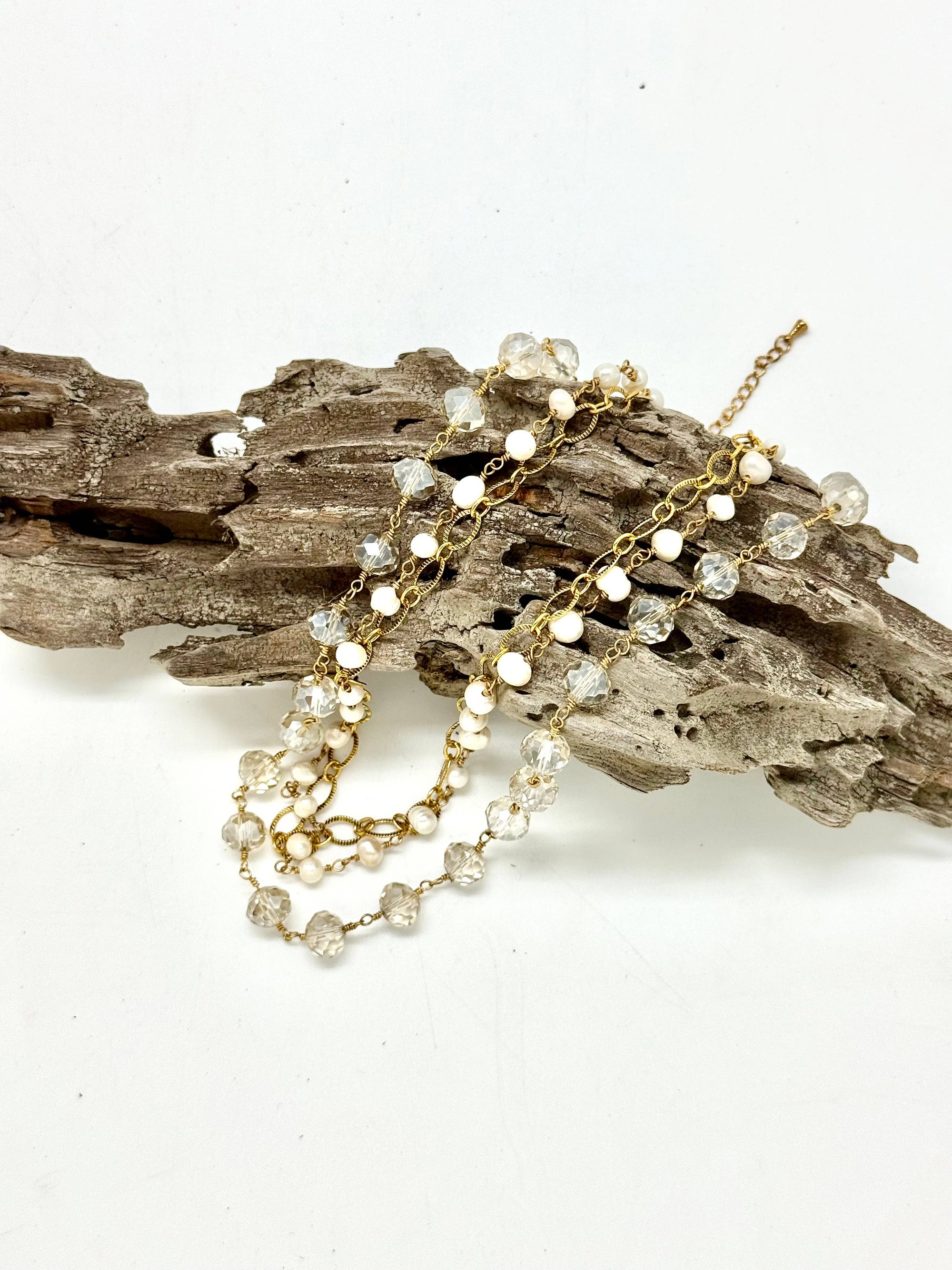 Necklace Freshwater Pearl w/Glass Bead &amp; Filigree Gold 18” w/ 2” Extension