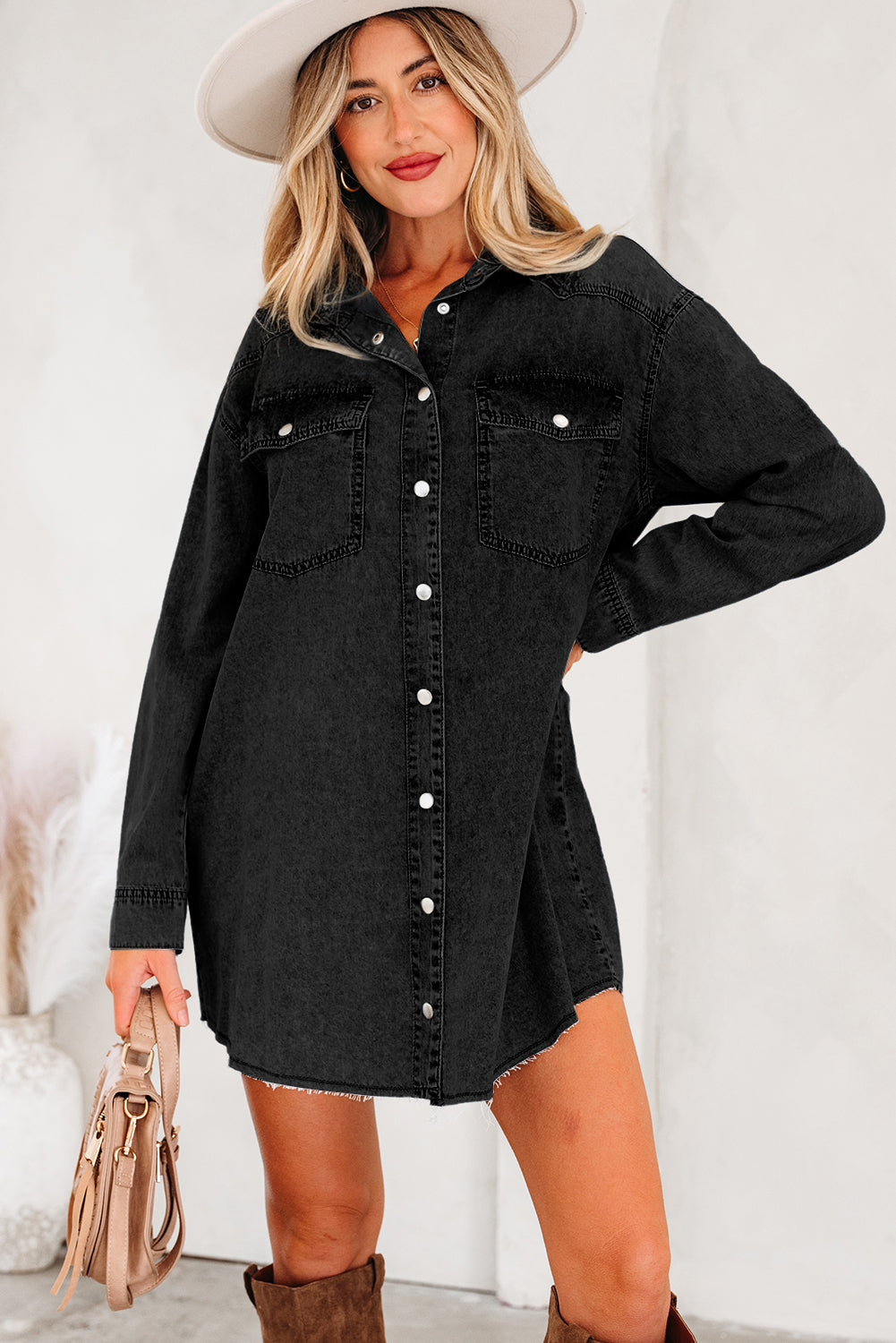 Takina Raw Hem Loose Shirt