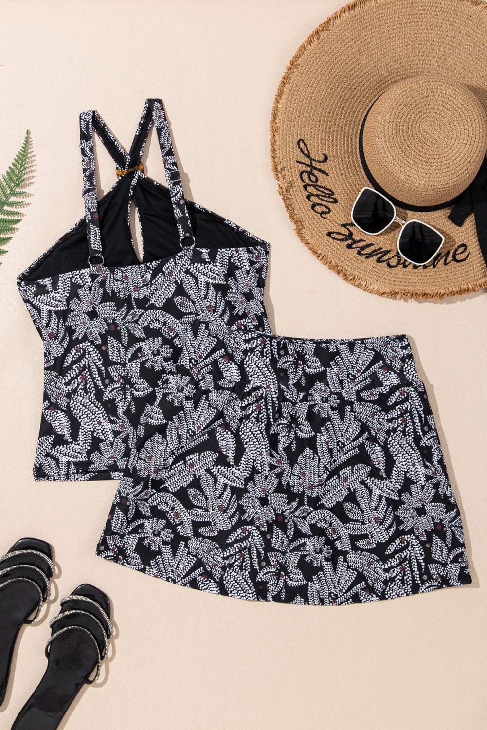 Abstract Buckle Tankini Top &amp; Skirted Swim Set