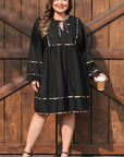 Plus Size Leopard Contrast Trim Tie-Neck Mini Dress