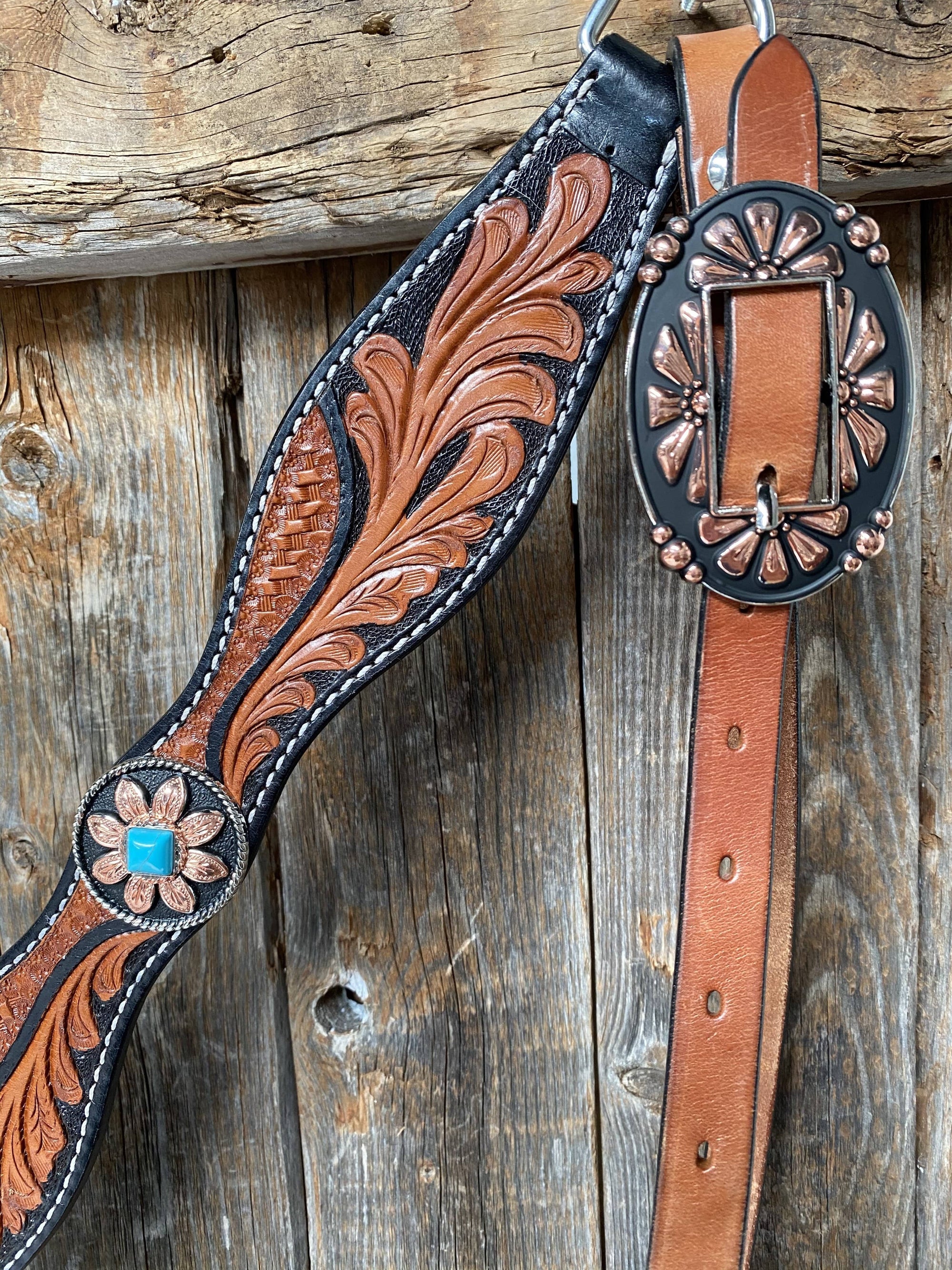 Two Tone Leaf Floral Turquoise One Ear &amp; Breastcollar Tack Set 