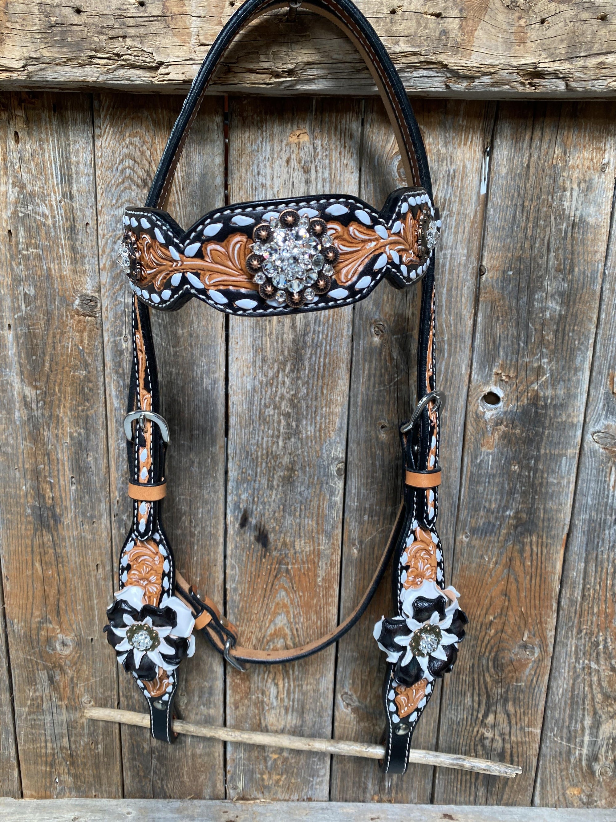 Buckstitch Flower Browband / One Ear Tack Set 