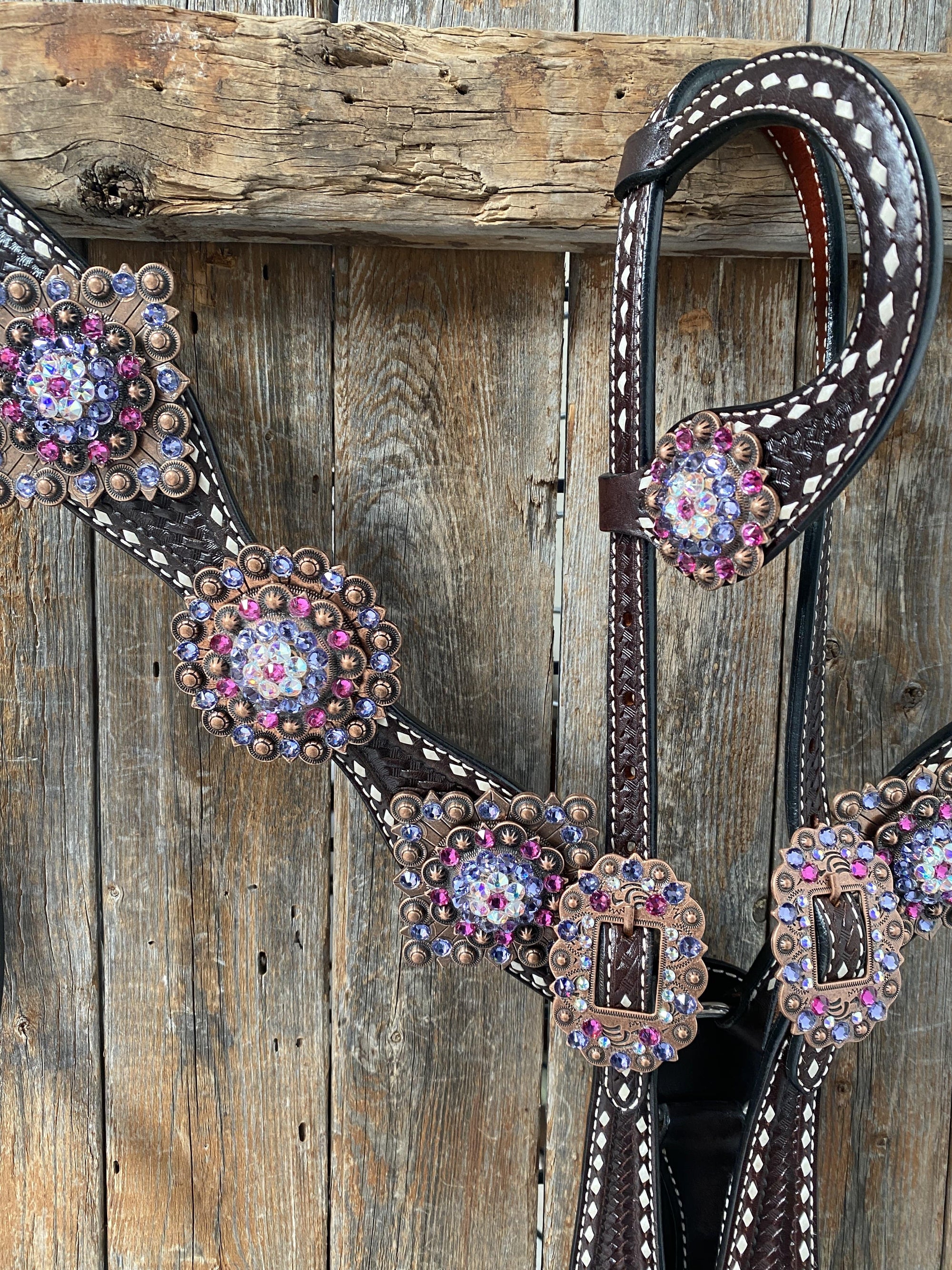 Dark Oil Buckstitch One Ear Headstall &amp; Breastcollar - Pink 