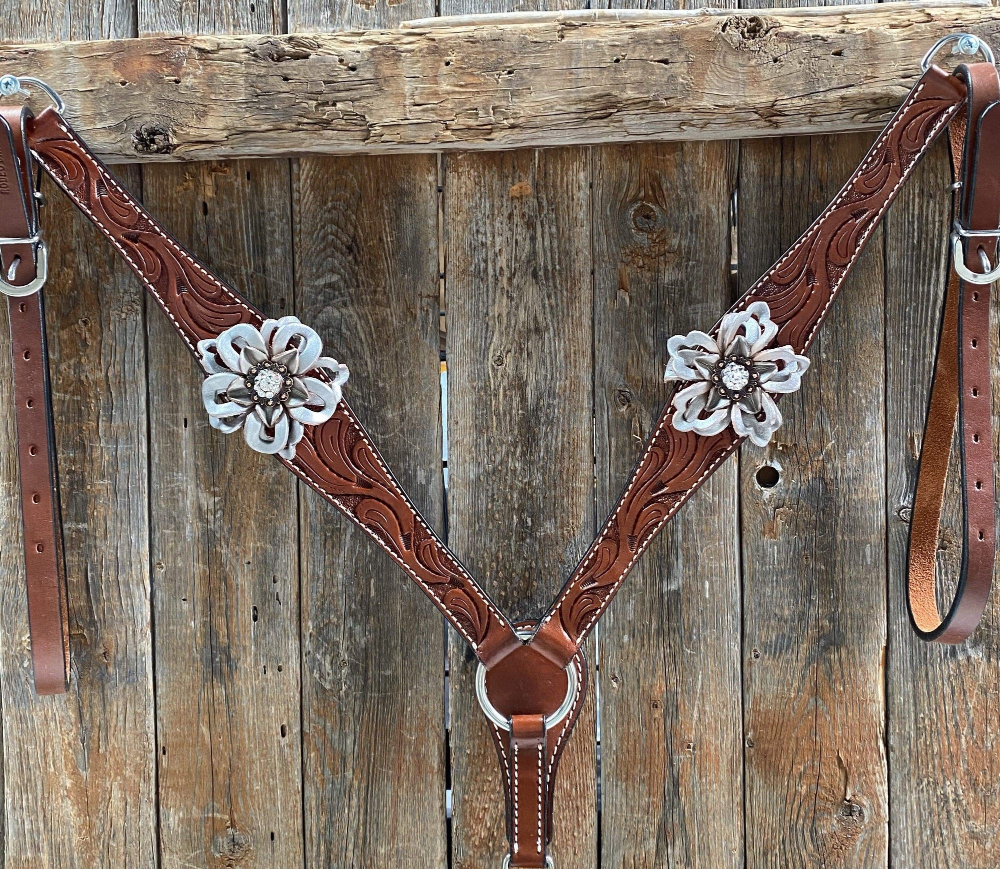 Medium Oil Breastcollar 