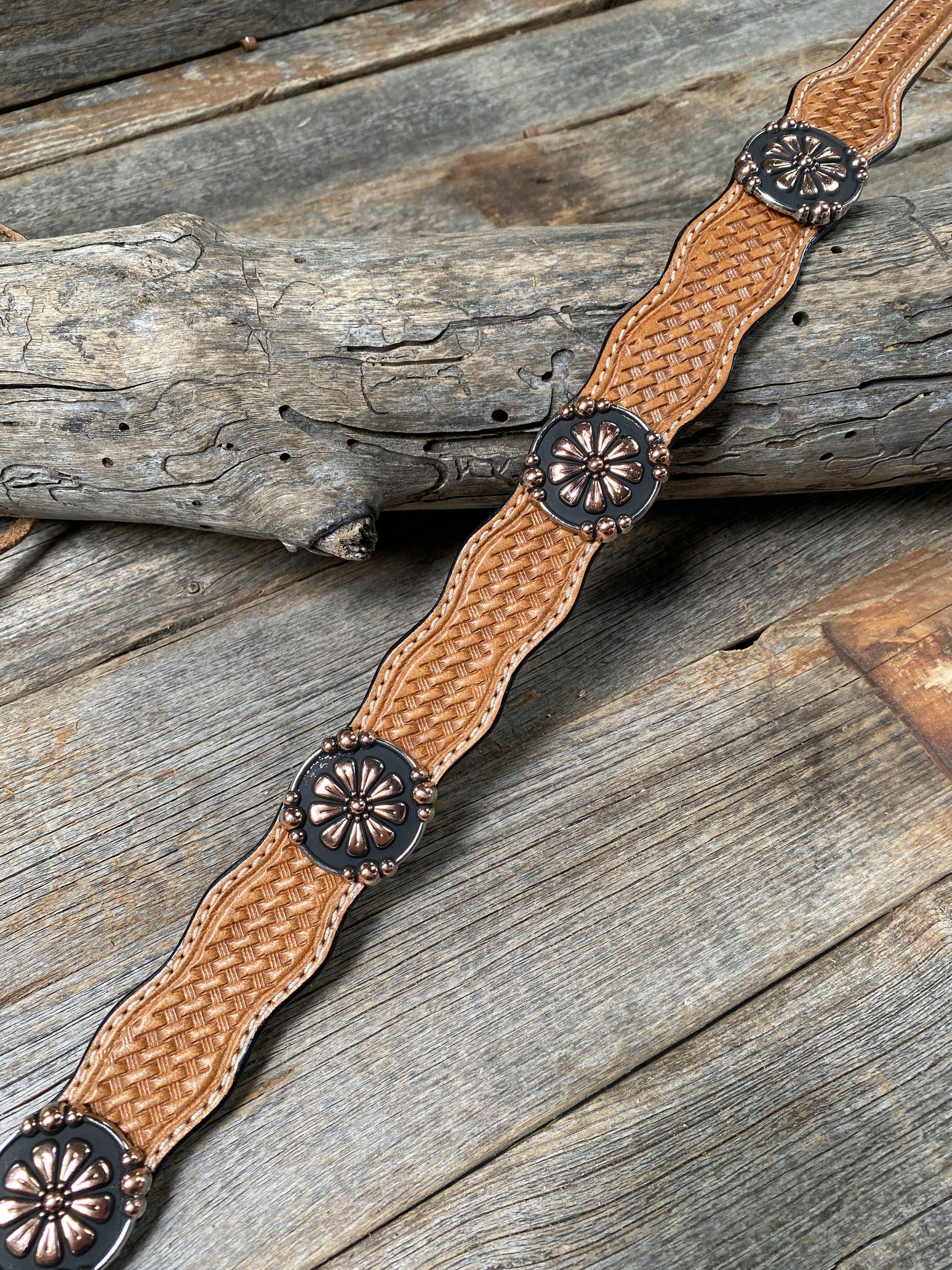 DC76 - Light Oil Leather Copper Flower Dog Collar 10"-22" W196L