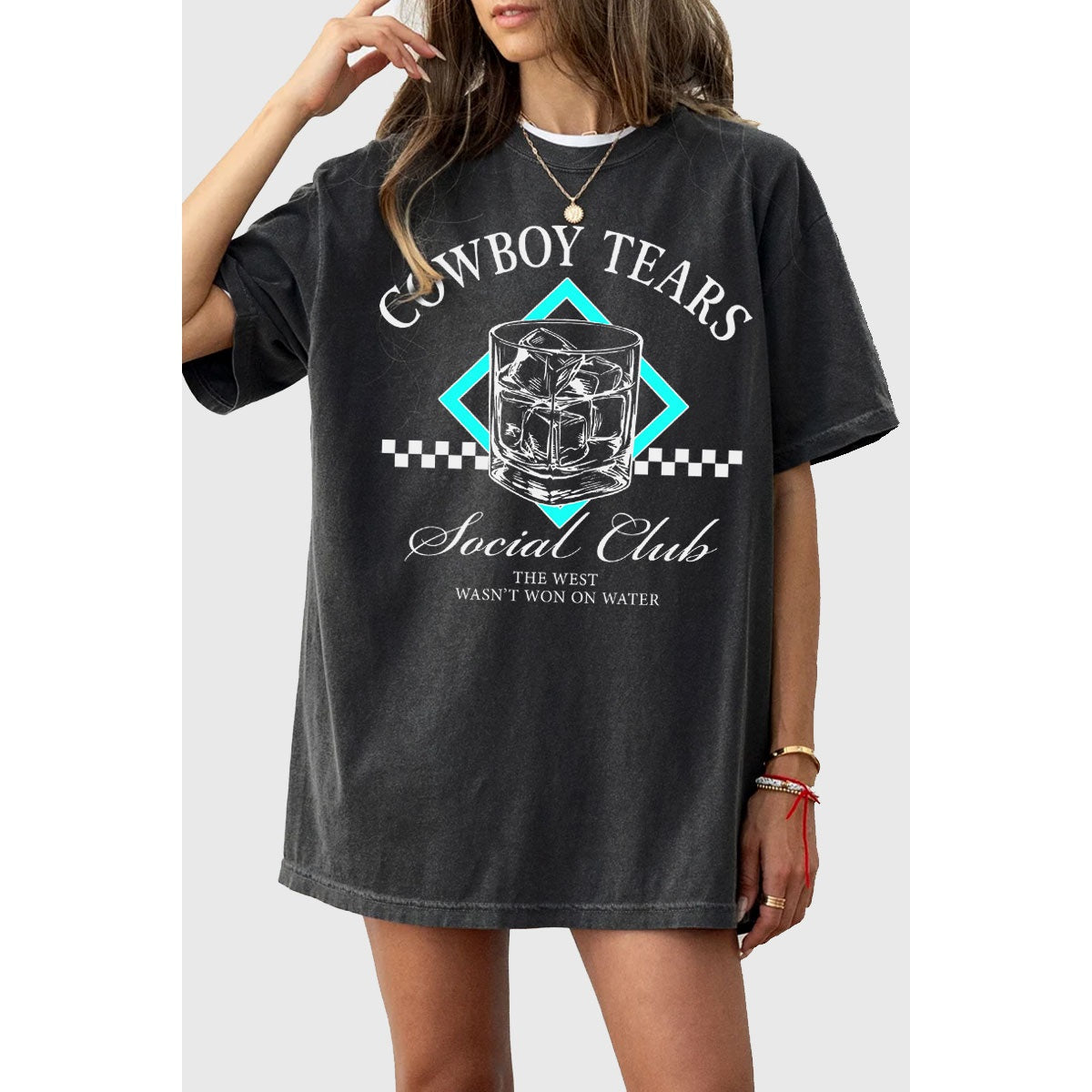 COWBOY TEARS OVERSIZED GRAPHIC | TEE