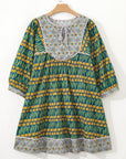 Plus Size Floral Stripe Trim 3/4 Sleeve Mini Dress