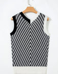 Chevron Contrast V-Neck Sleeveless Sweater Top