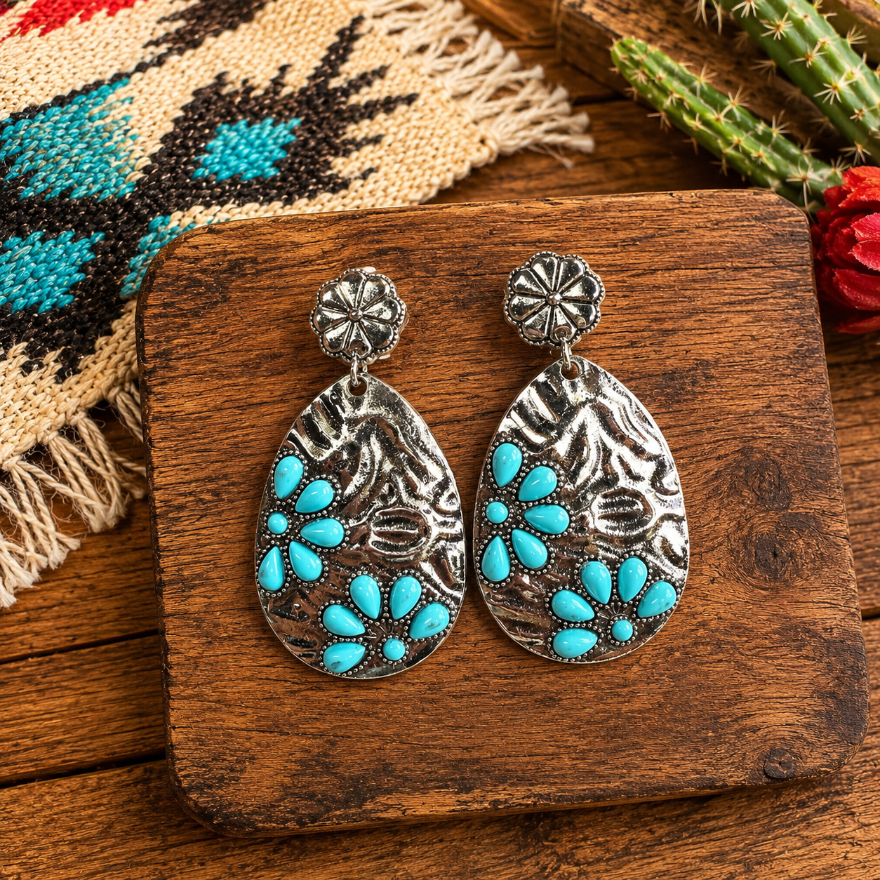 Fashion Turquoise Cluster Teardrop Earrings