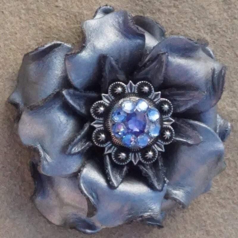 Silver Gardenia Flower With Antique Silver Light Sapphire &amp; Lilac  1" Concho
