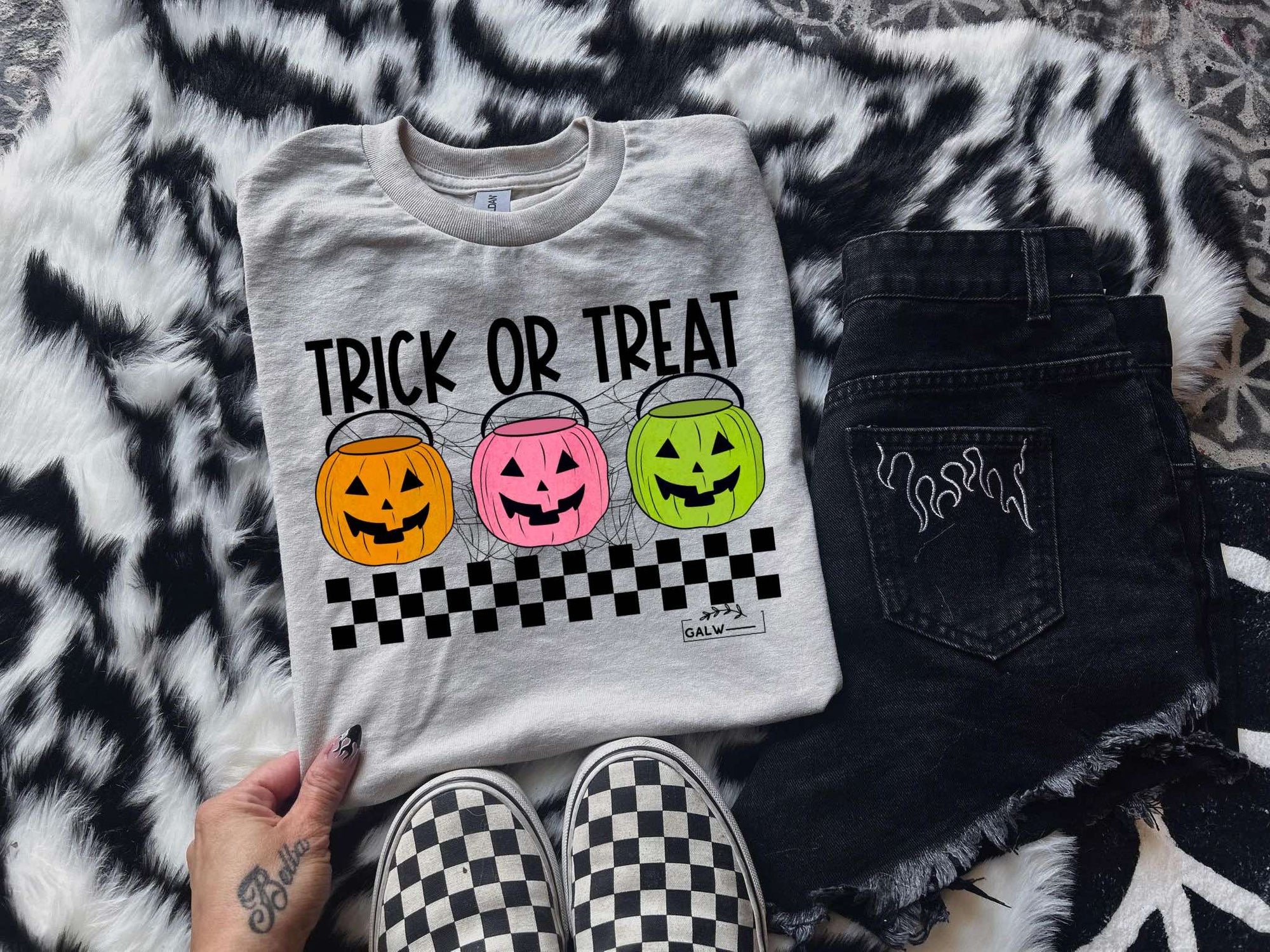 Trick or Treat buckets tee &amp; sweatshirt
