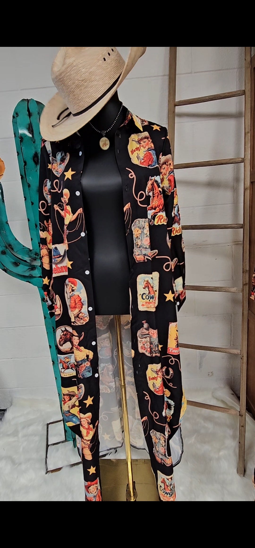 Baha Ranch Vintage Cowgirl Collage Western Button-Up Long Sleeve Shirt Dress Duster