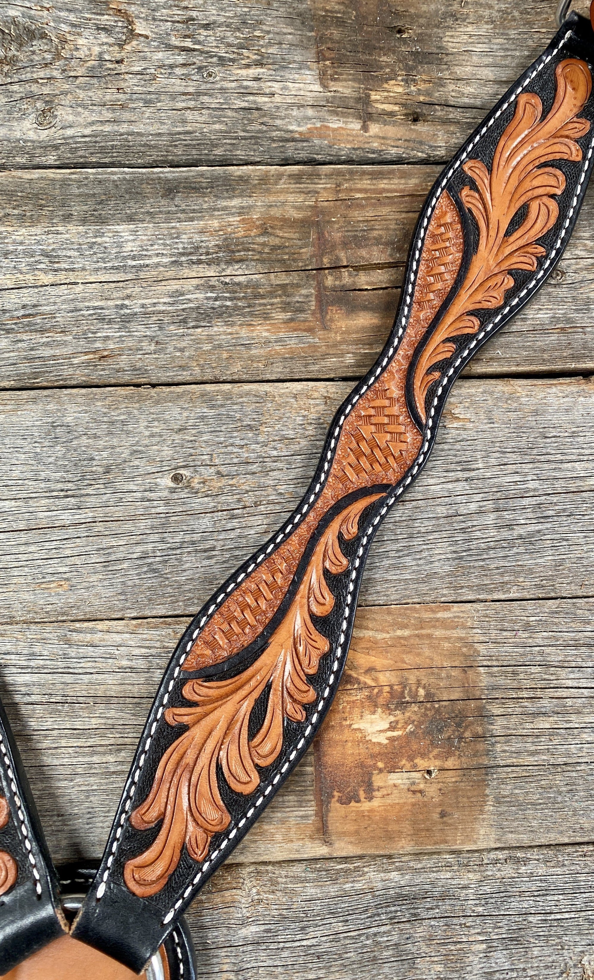 Basketweave - Leaf Scalloped Two Tone Breastcollar 